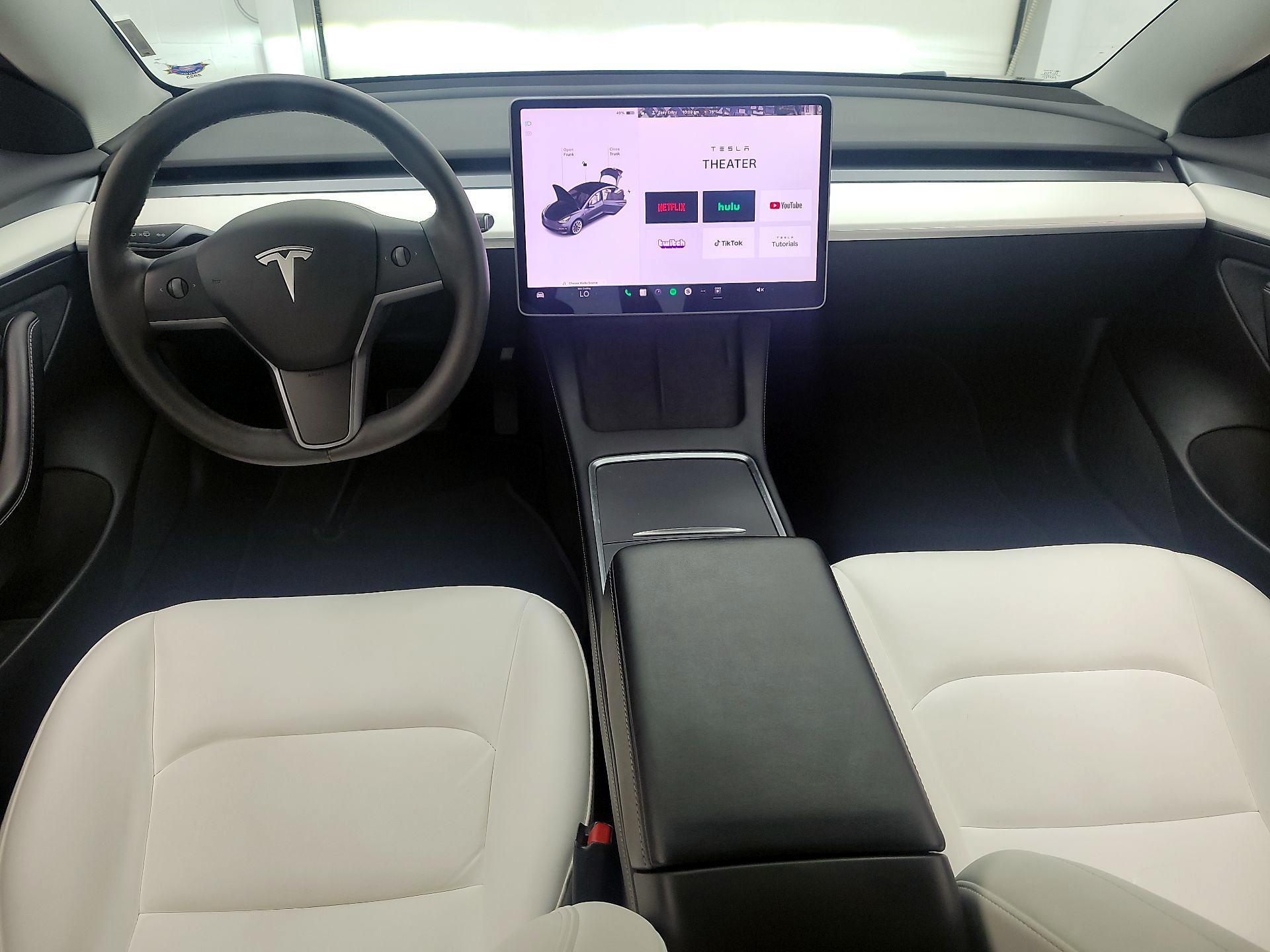 Thumbnail: 2021 Tesla Model 3 - 9
