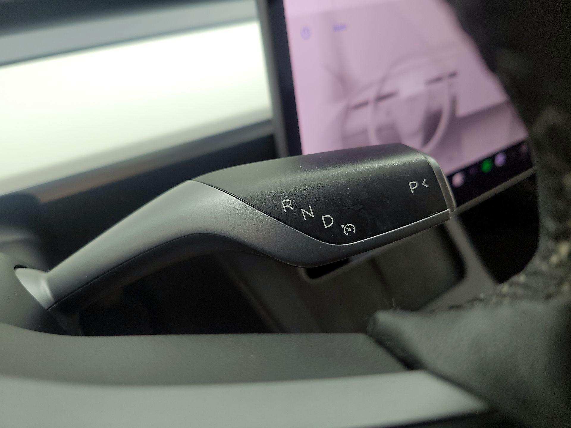 Thumbnail: 2021 Tesla Model 3 - 16