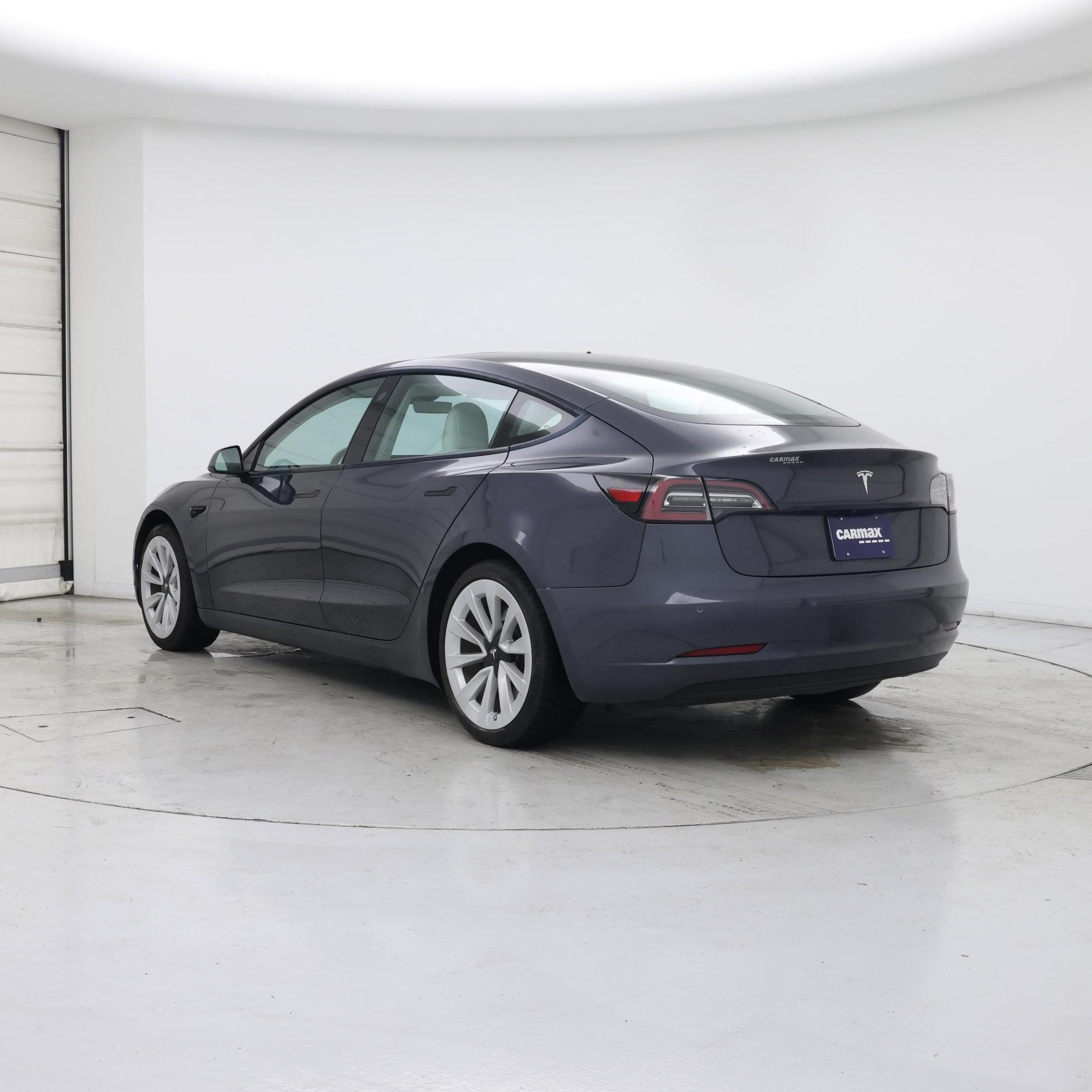Thumbnail: 2021 Tesla Model 3 - 2