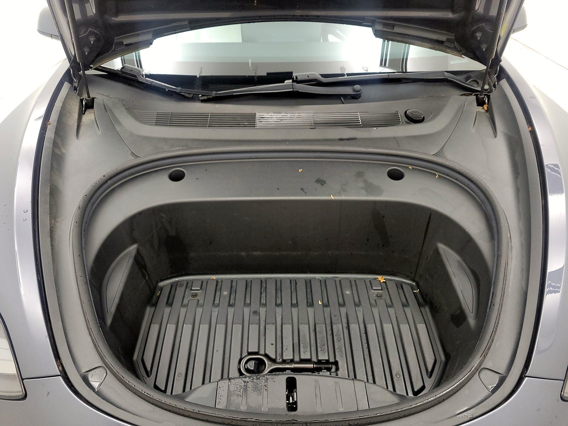 Thumbnail: 2021 Tesla Model 3 - 20