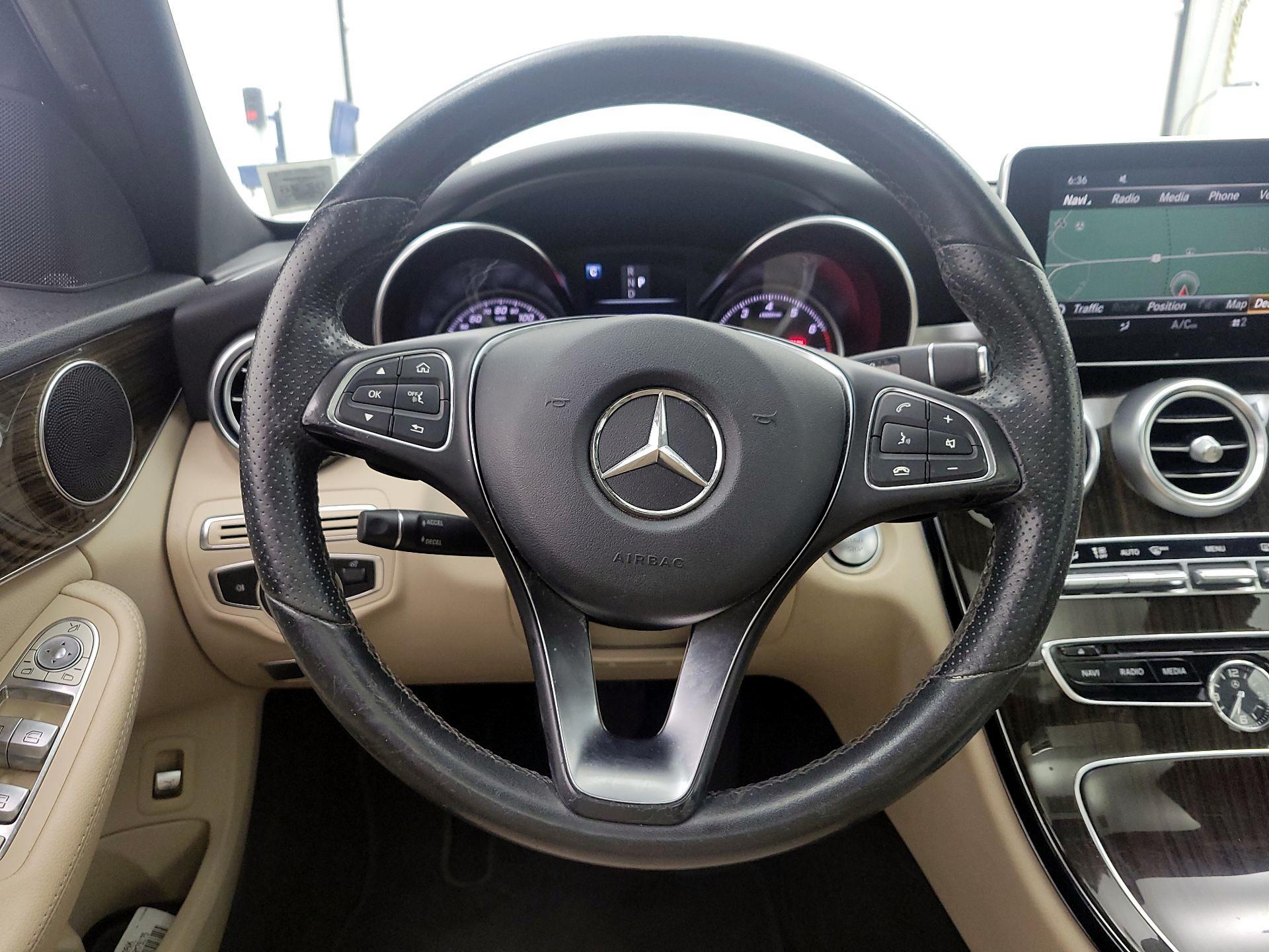 Thumbnail: 2018 Mercedes-Benz C-Class - 10