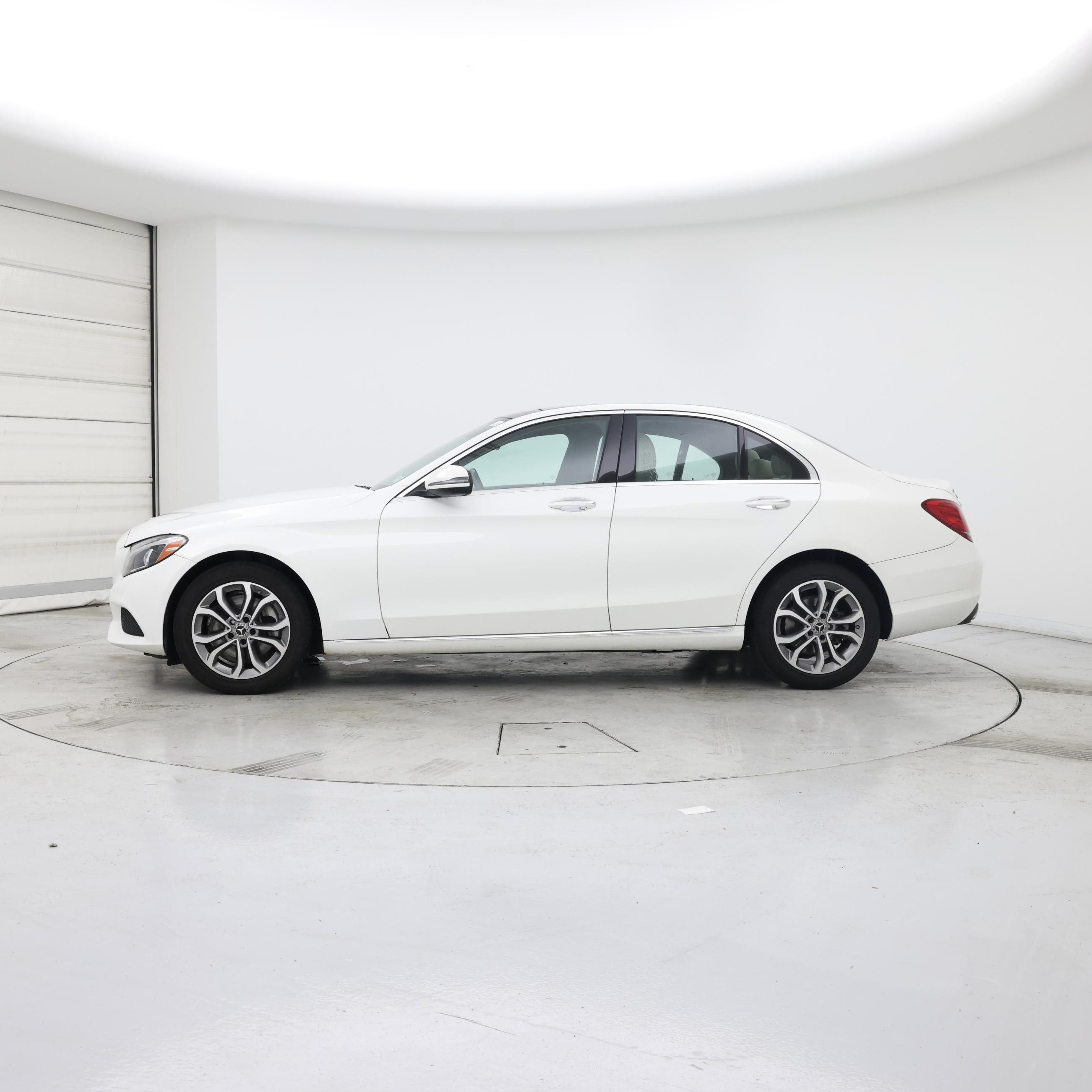 Thumbnail: 2018 Mercedes-Benz C-Class - 3