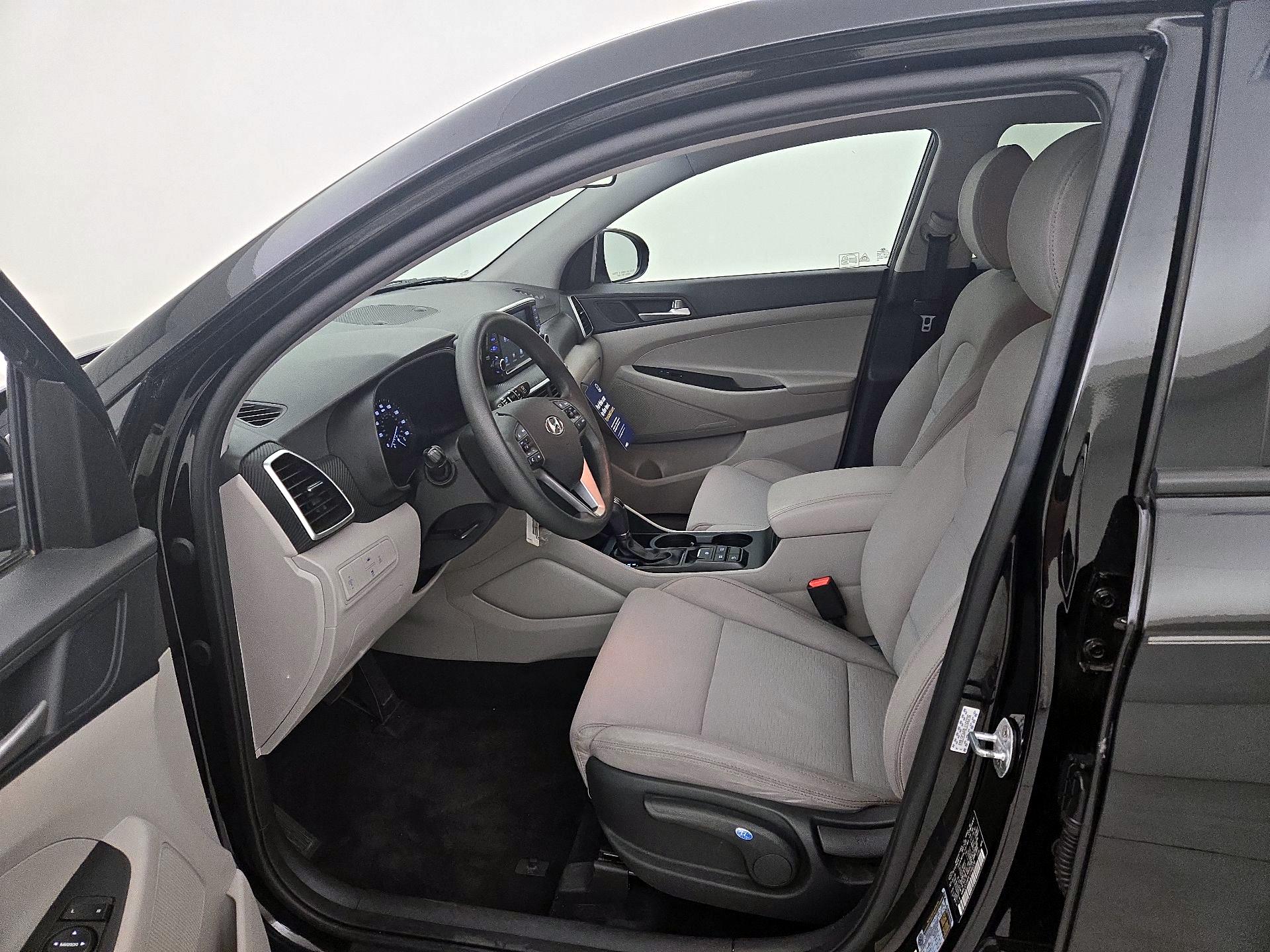 Thumbnail: 2020 Hyundai Tucson - 11