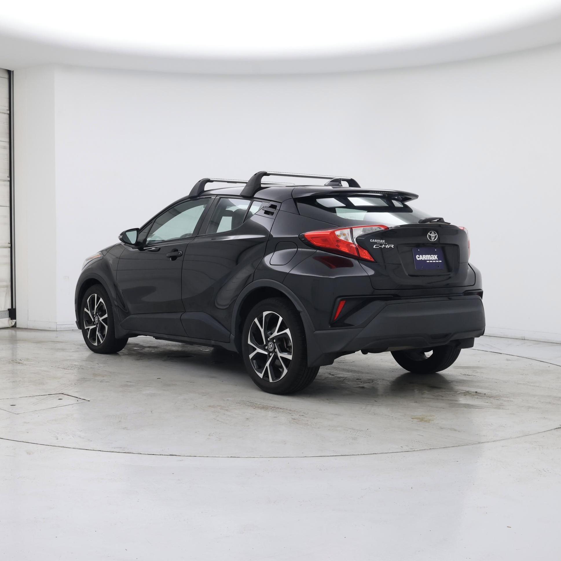 Thumbnail: 2022 Toyota C-HR - 2