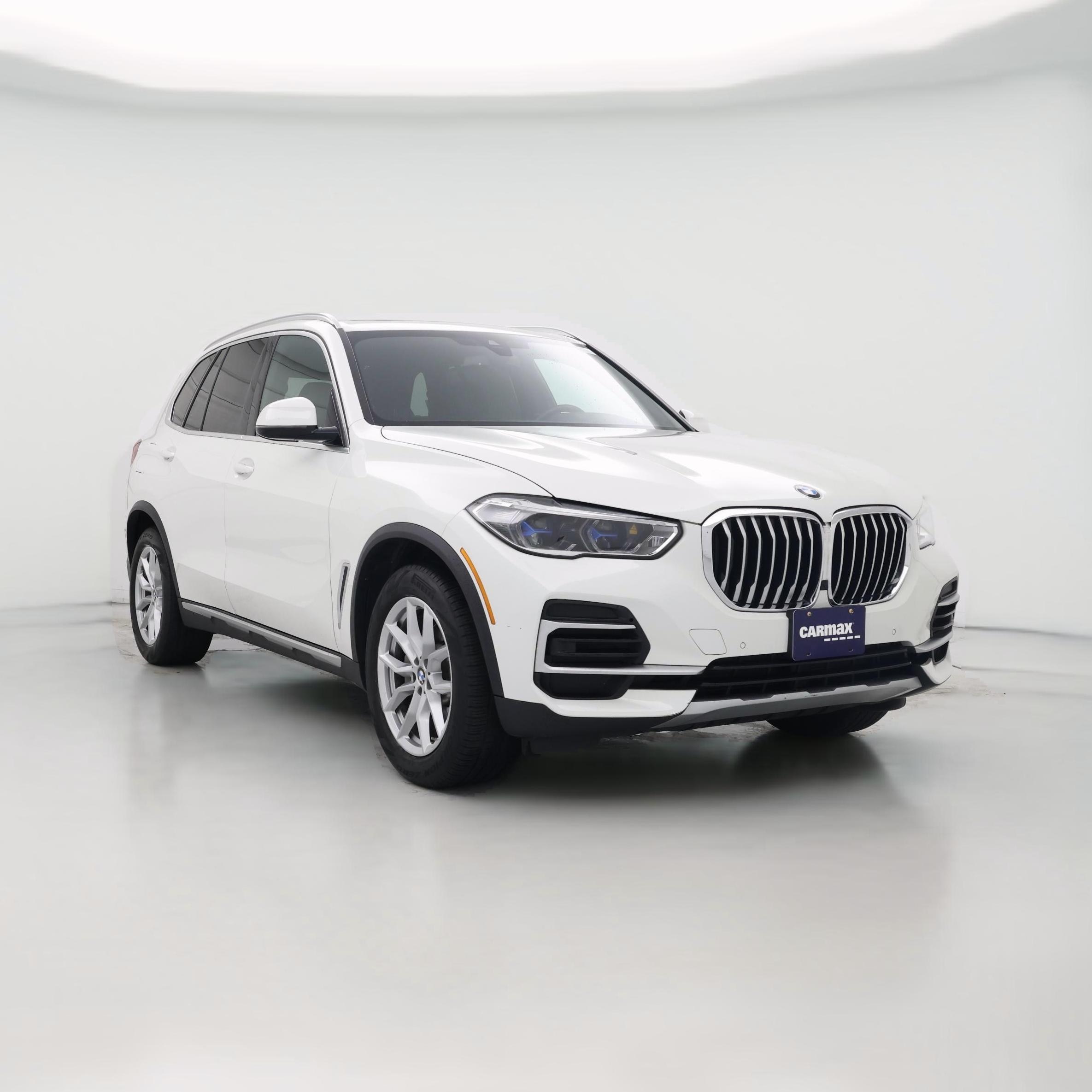 Thumbnail: 2022 BMW X5 - 1