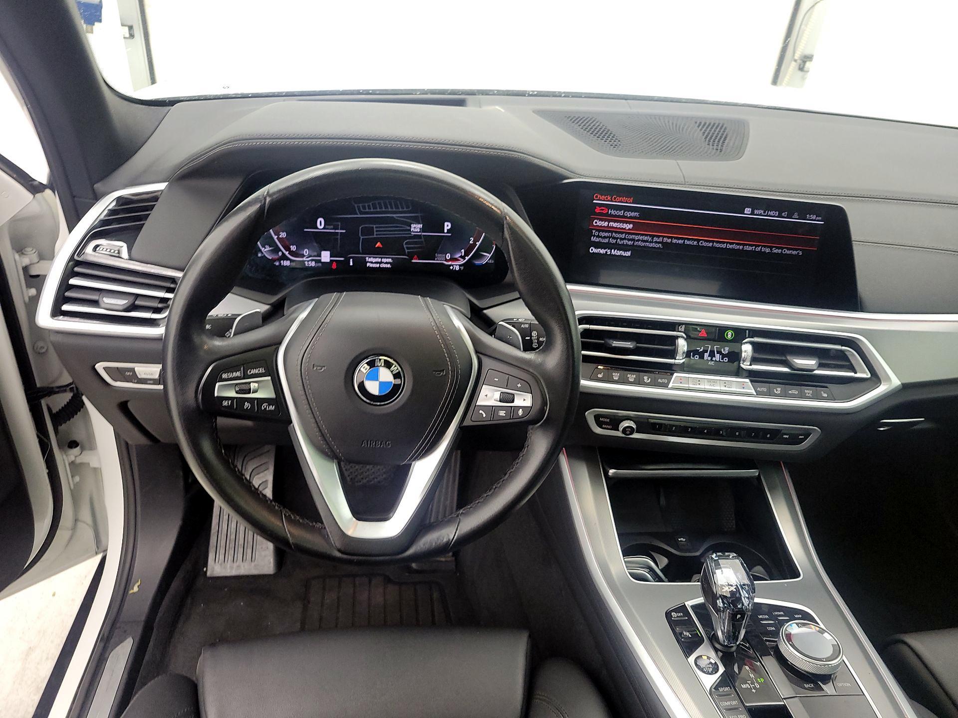 Thumbnail: 2022 BMW X5 - 10