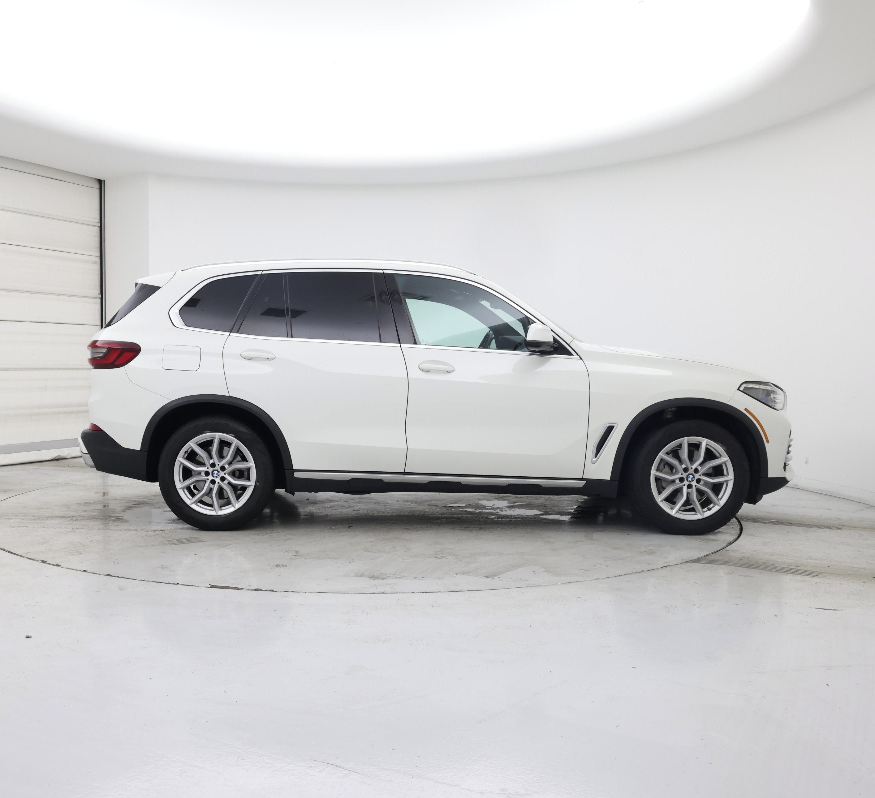 Thumbnail: 2022 BMW X5 - 7