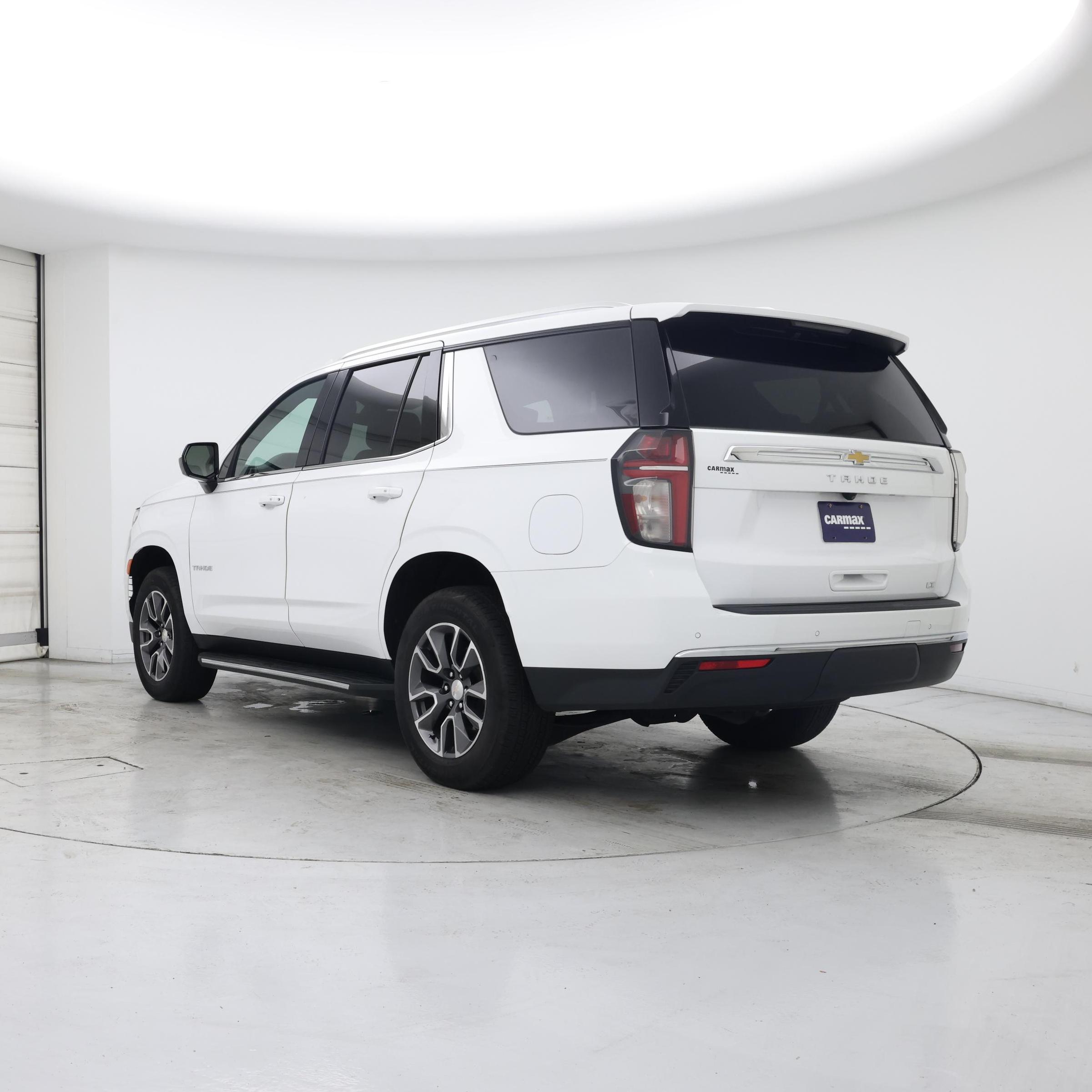 Thumbnail: 2021 Chevrolet Tahoe - 2