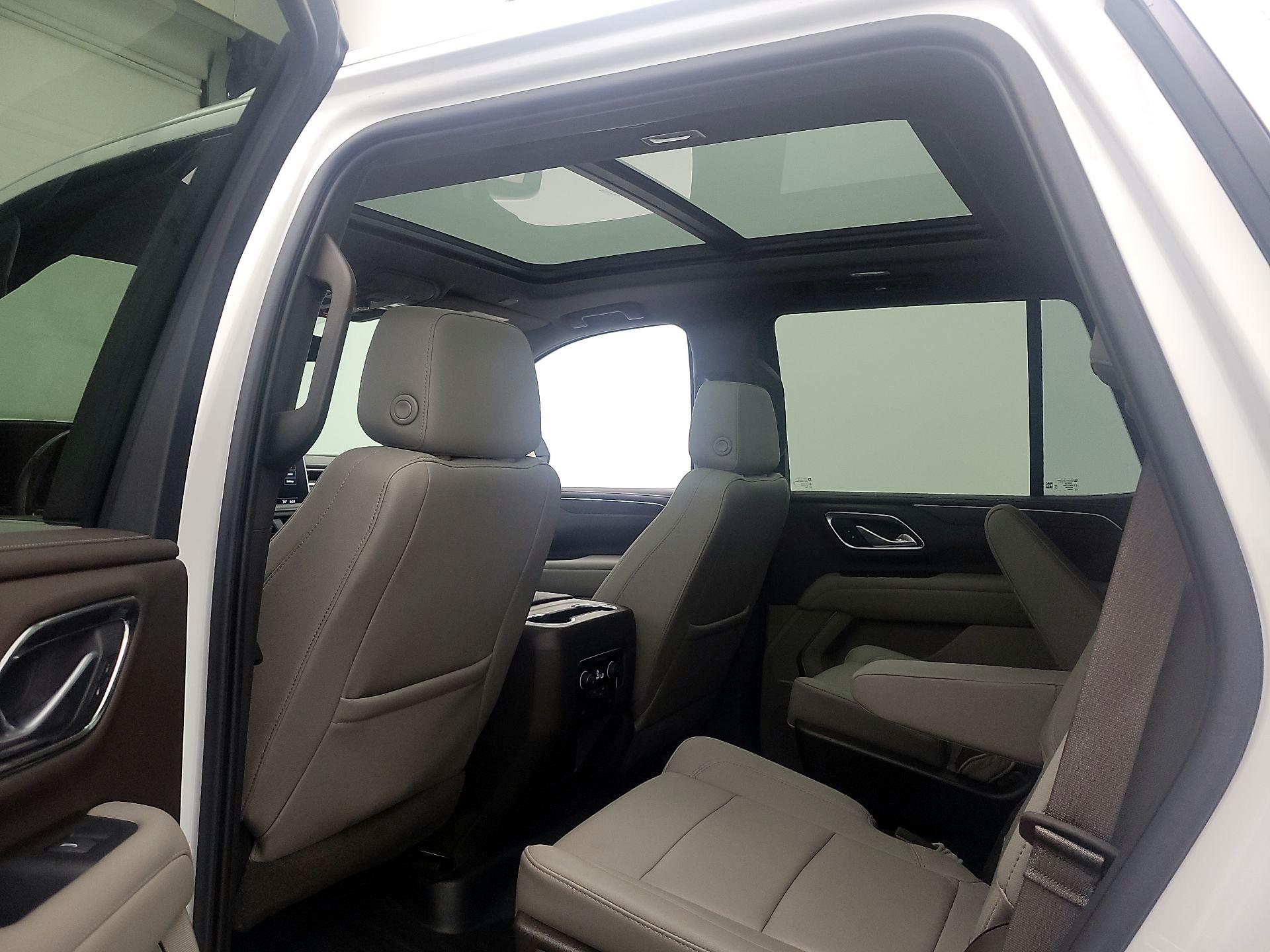 Thumbnail: 2021 Chevrolet Tahoe - 20