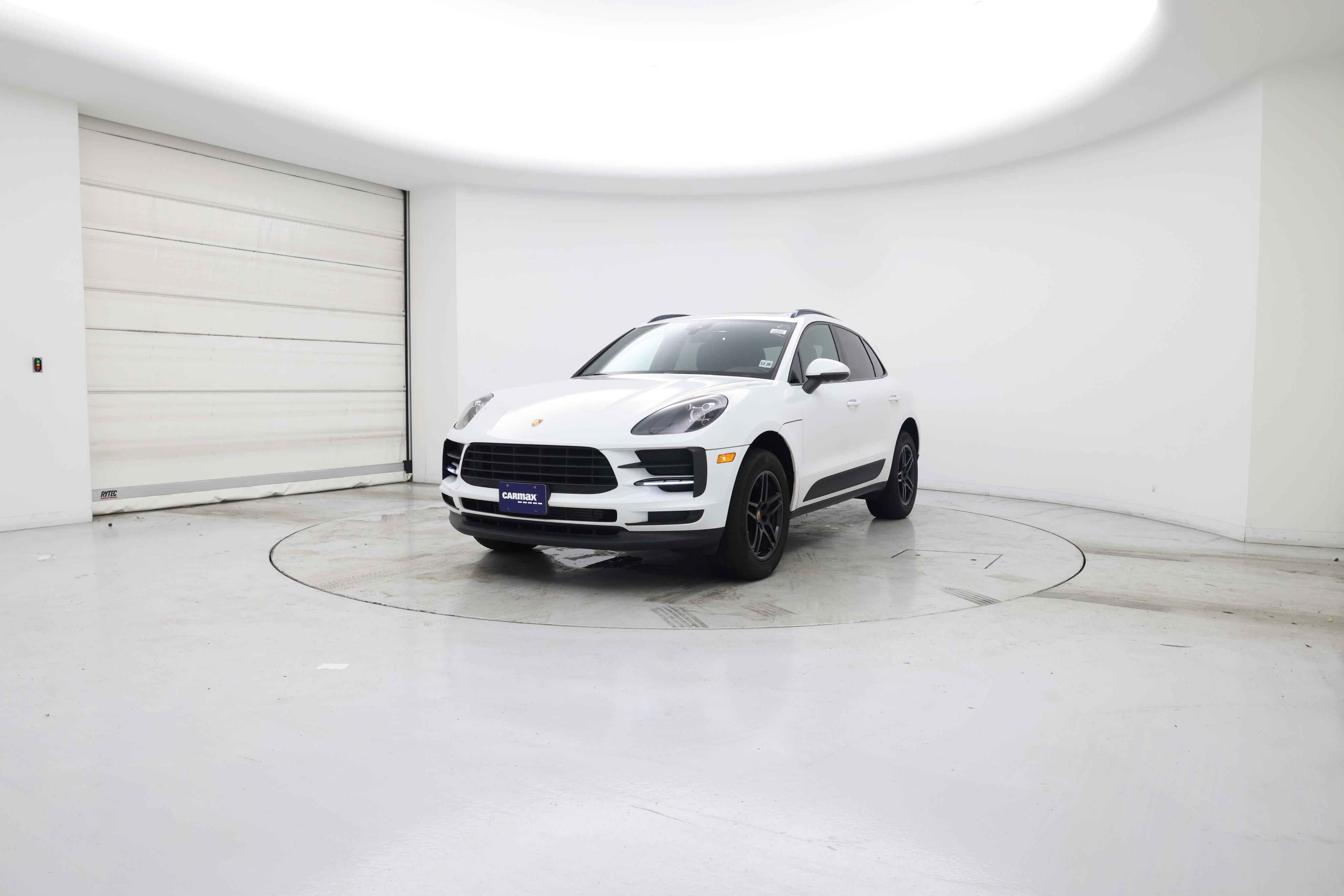 Thumbnail: 2021 Porsche Macan - 4