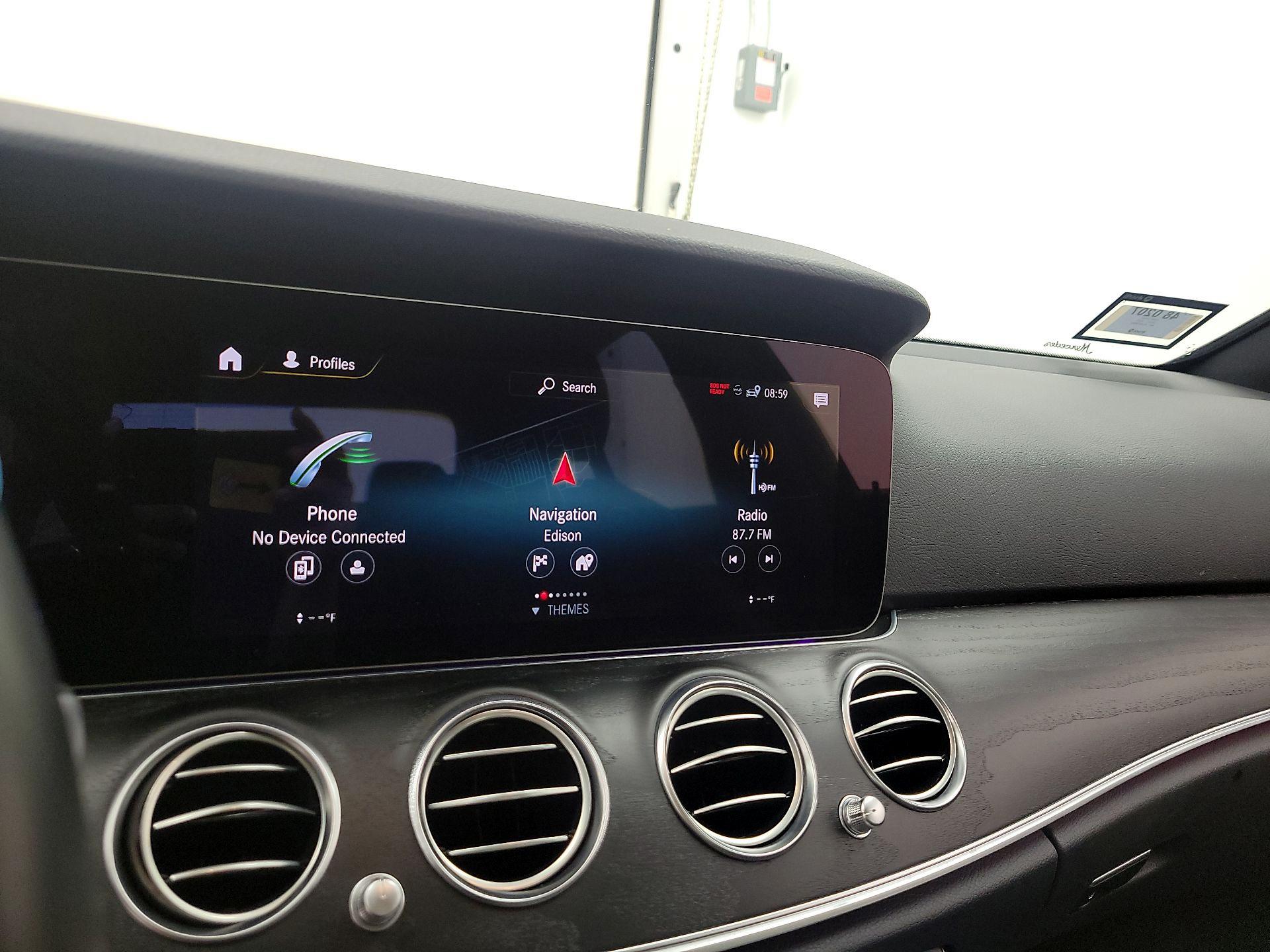 Thumbnail: 2023 Mercedes-Benz E-Class - 15