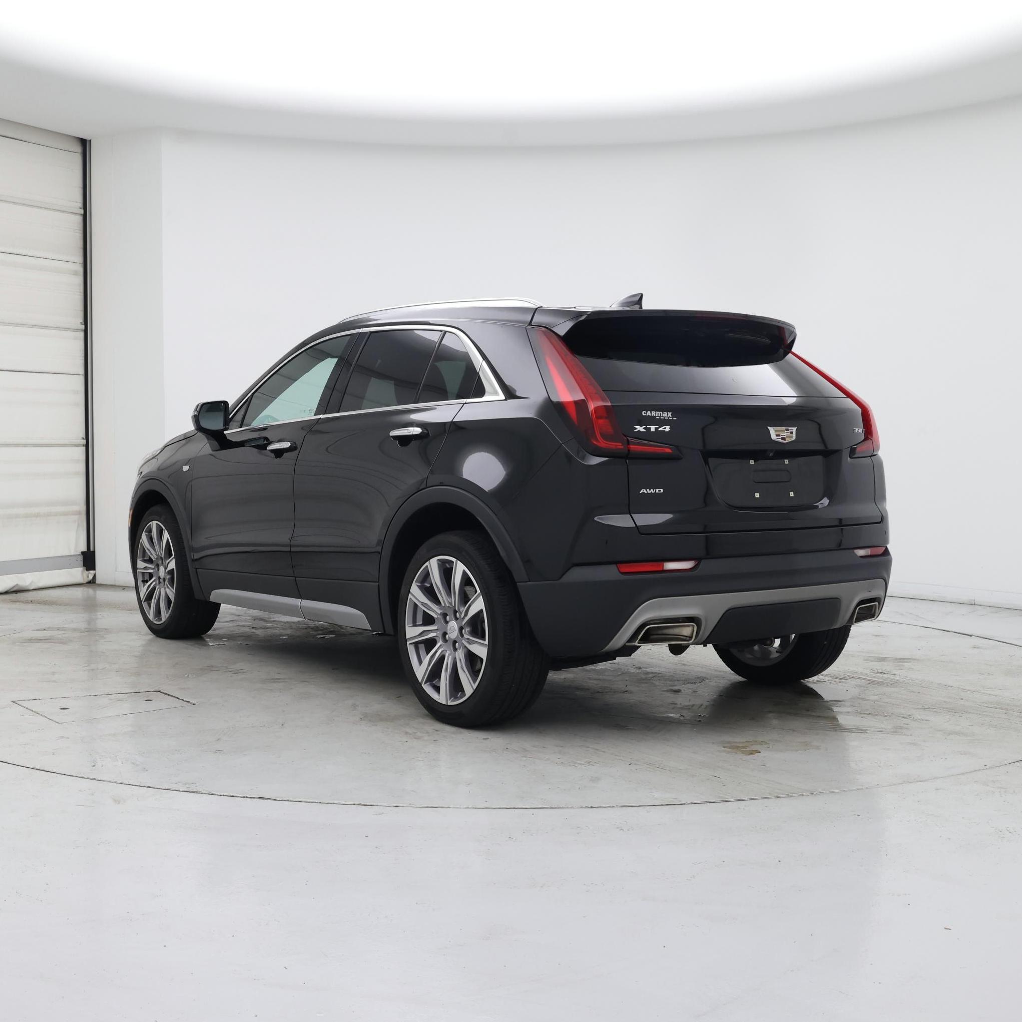 Thumbnail: 2021 Cadillac XT4 - 2