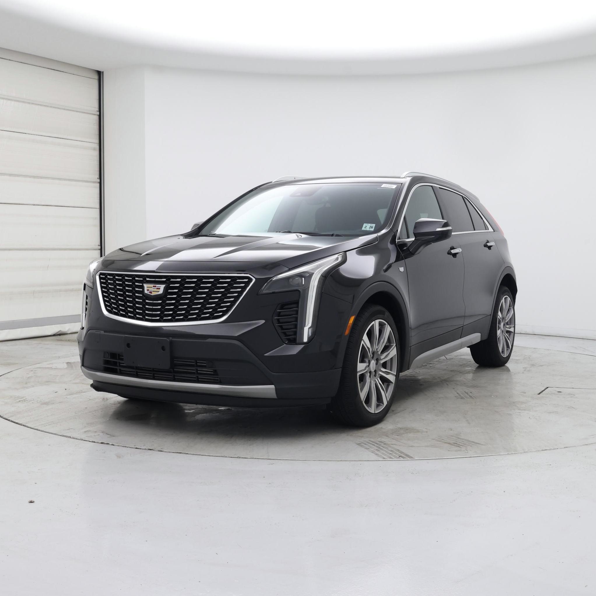 Thumbnail: 2021 Cadillac XT4 - 4