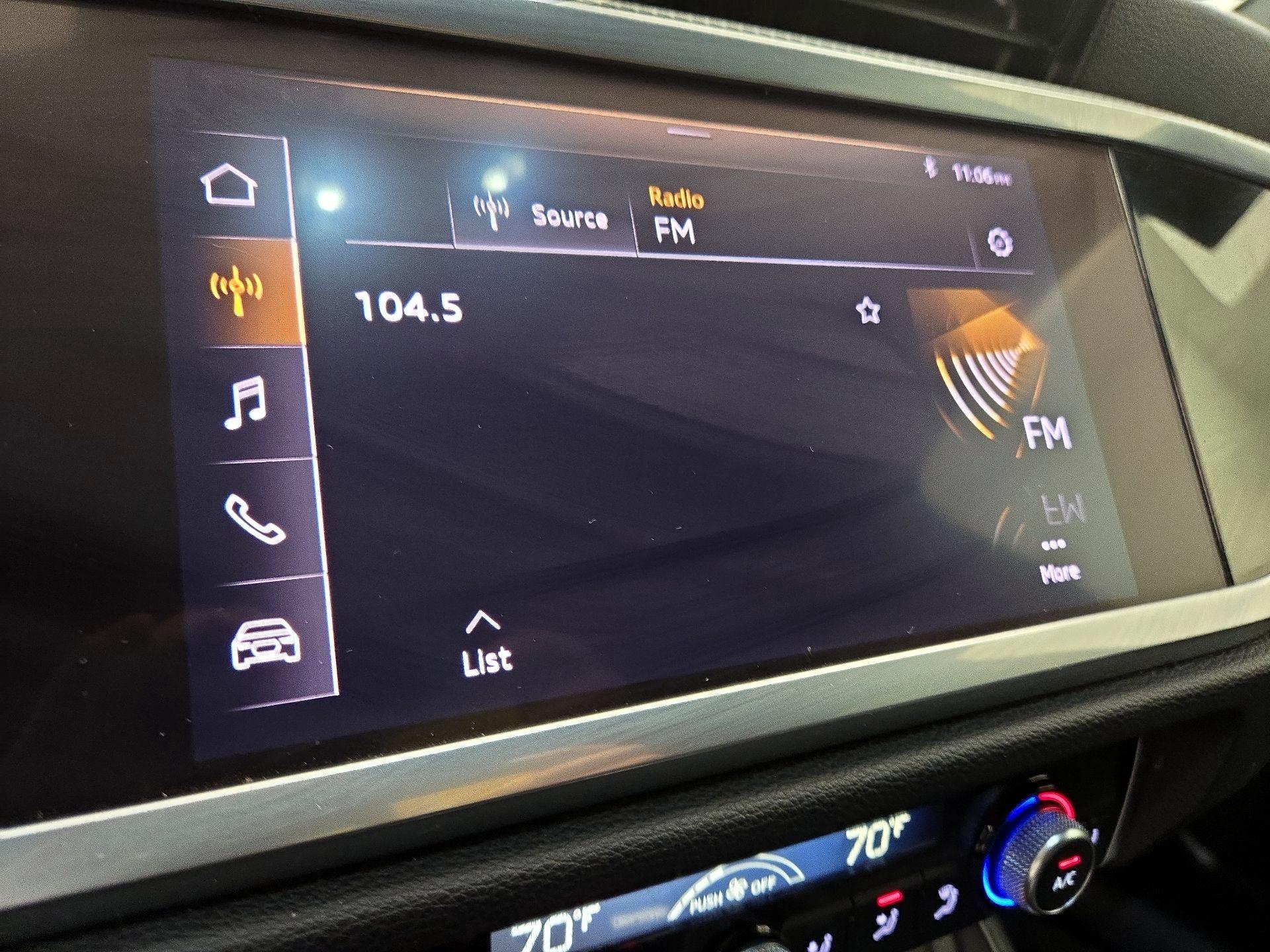 Thumbnail: 2021 Audi Q3 - 15