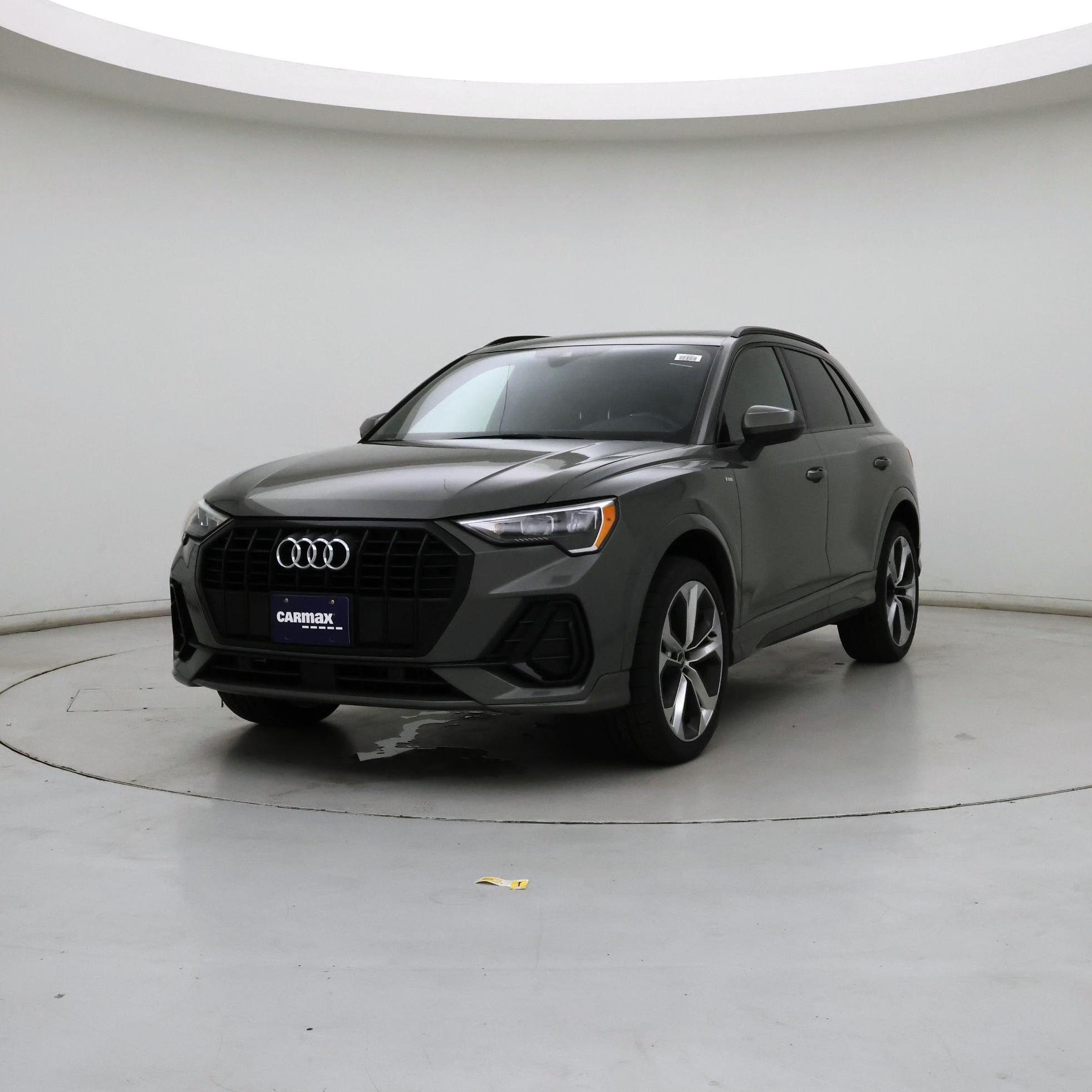 Thumbnail: 2021 Audi Q3 - 4
