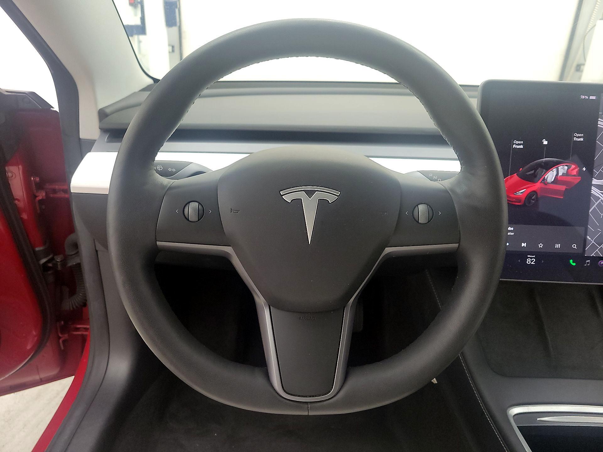 Thumbnail: 2021 Tesla Model 3 - 10
