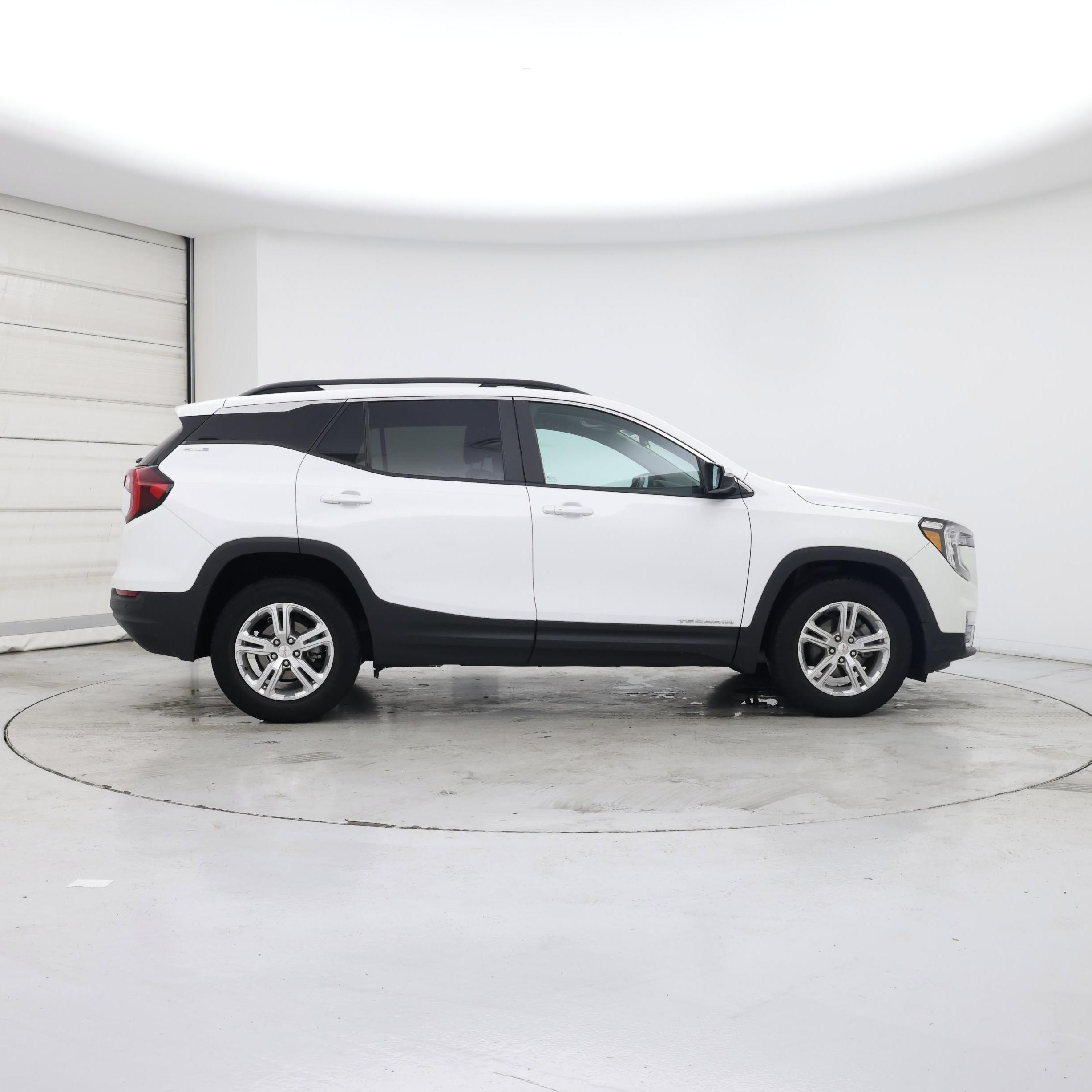 Thumbnail: 2022 GMC Terrain - 7