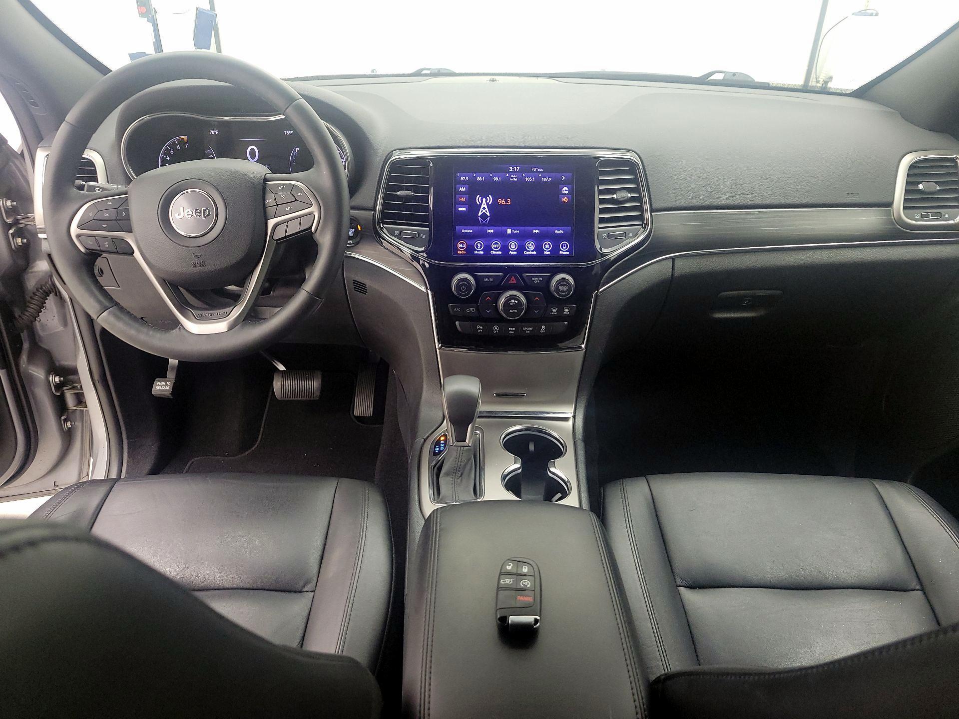 Thumbnail: 2019 Jeep Grand Cherokee - 9