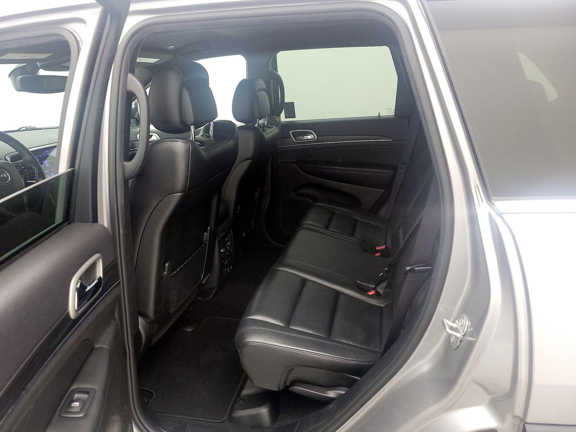 Thumbnail: 2019 Jeep Grand Cherokee - 19