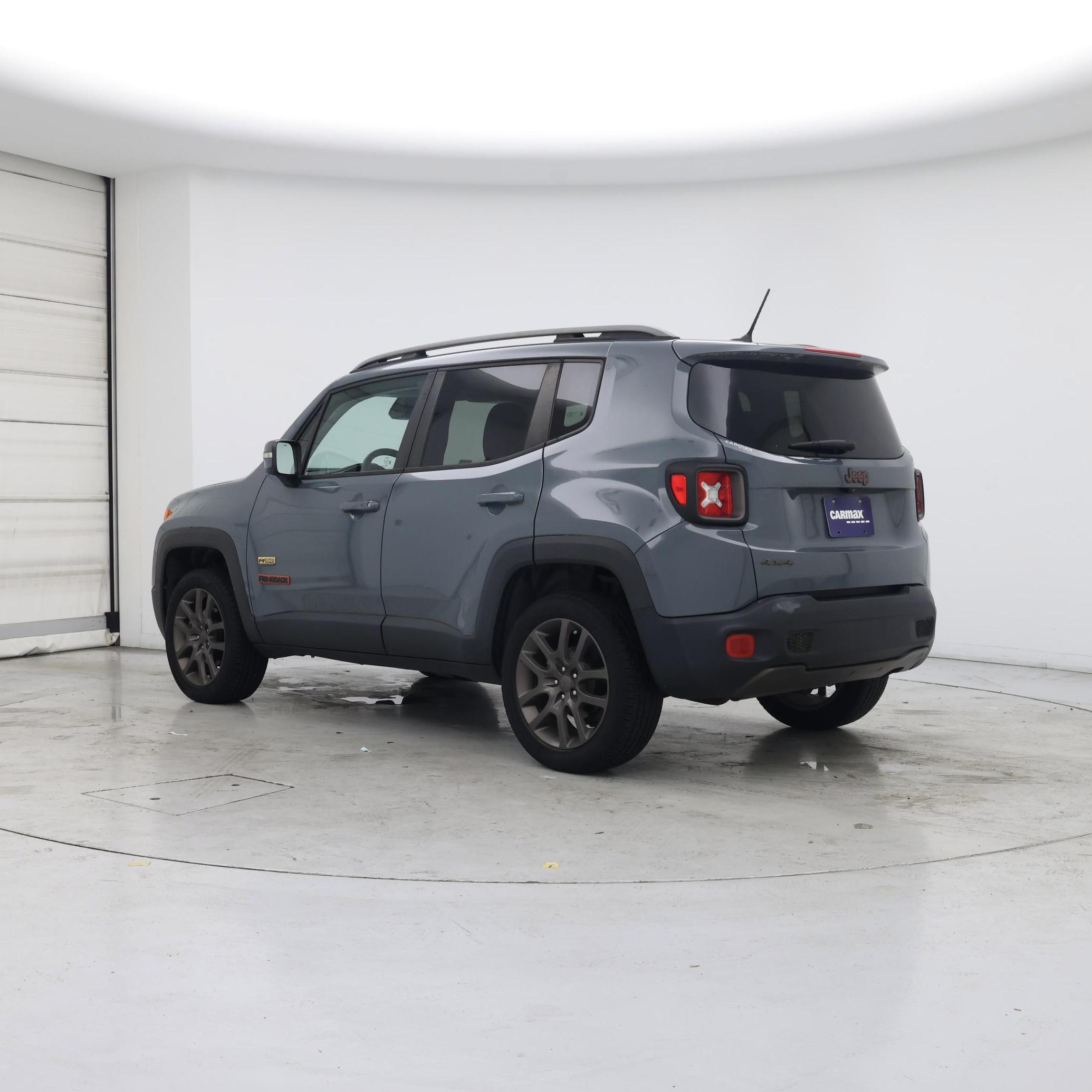 Thumbnail: 2016 Jeep Renegade - 2