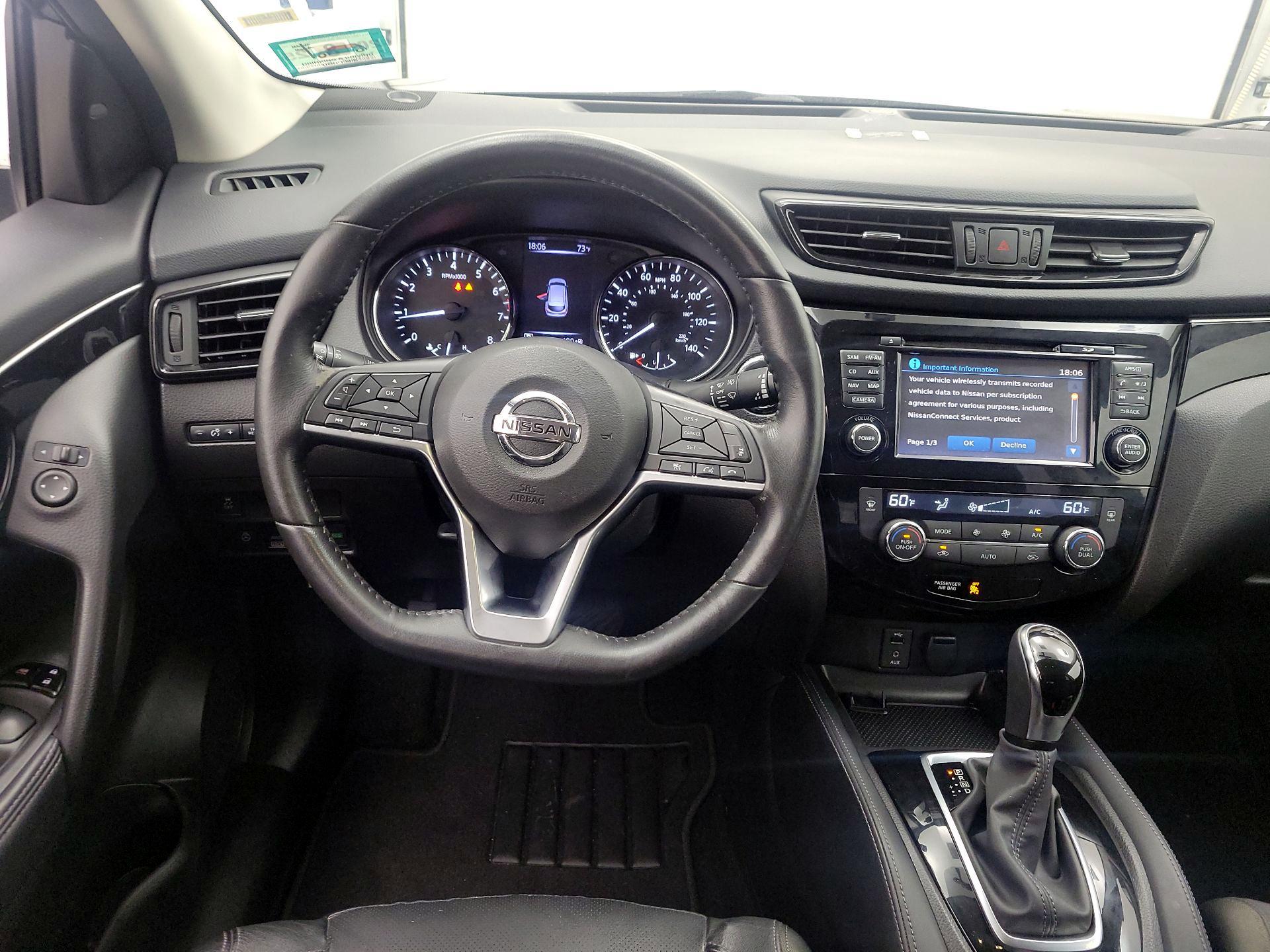 Thumbnail: 2018 Nissan Rogue Sport - 10