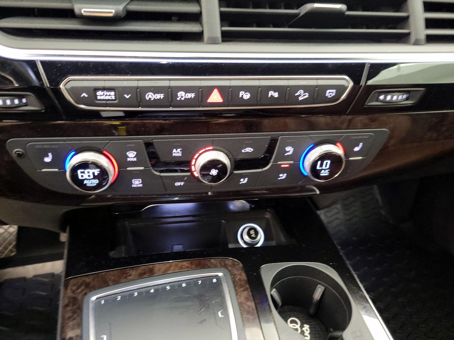 Thumbnail: 2019 Audi Q7 - 16