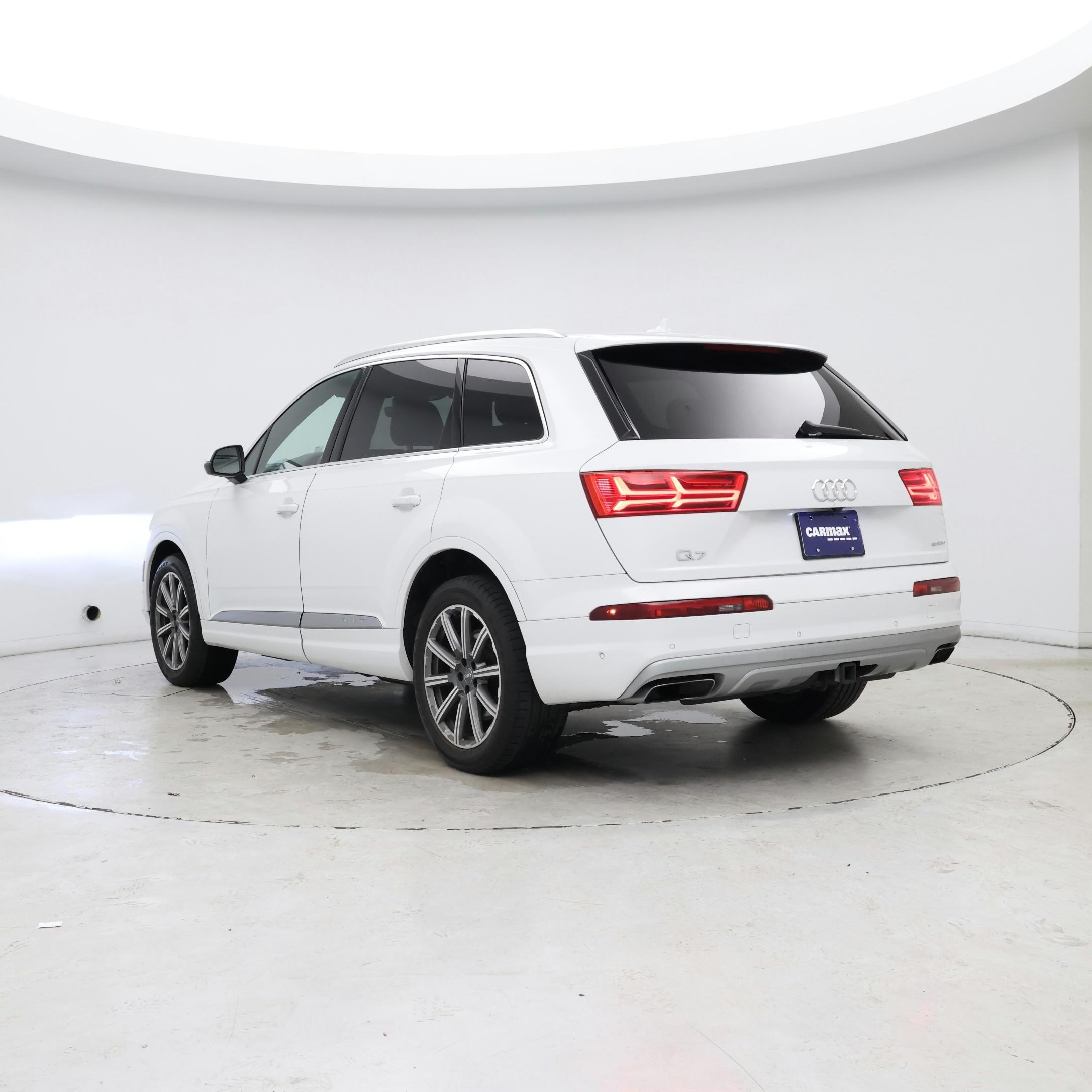 Thumbnail: 2019 Audi Q7 - 2