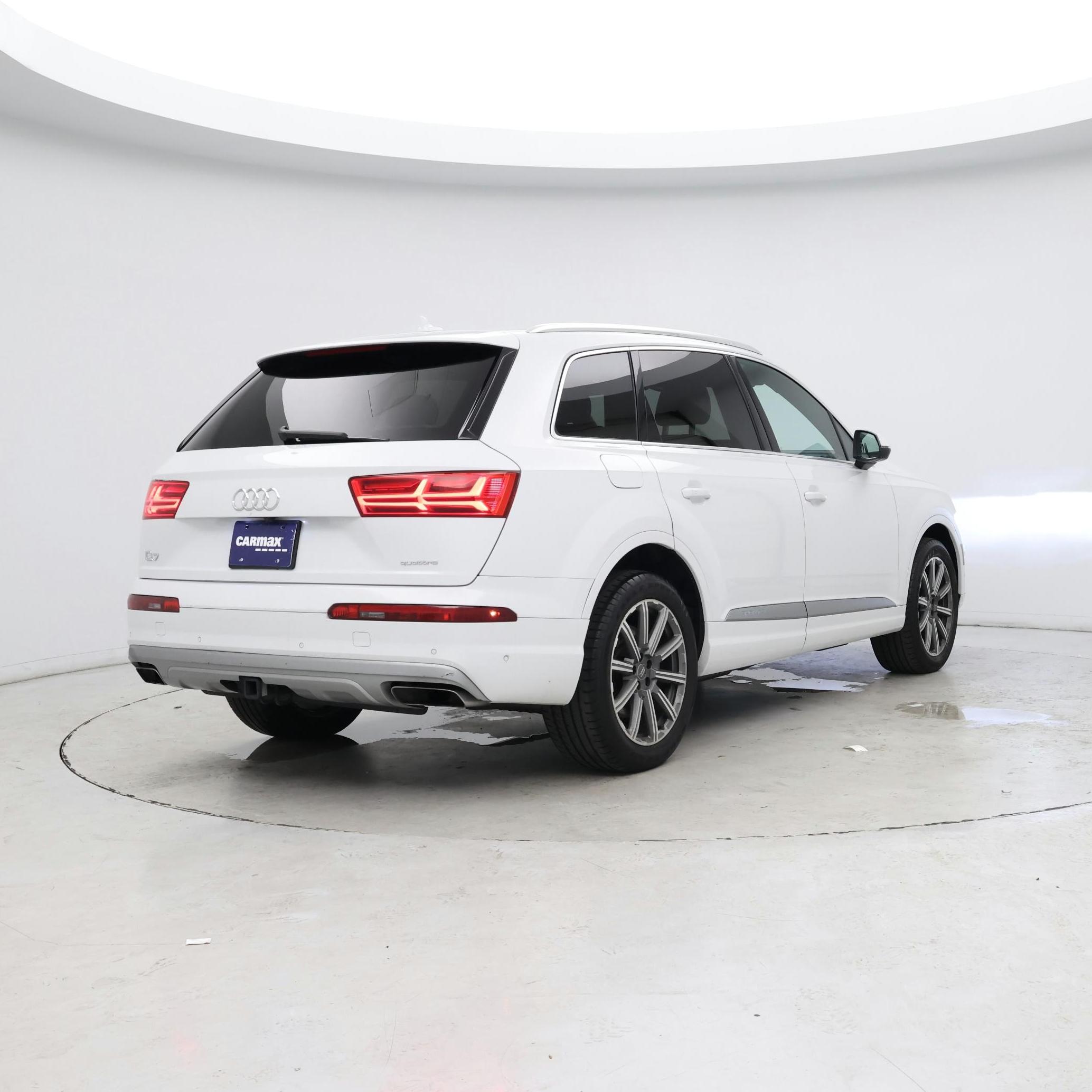 Thumbnail: 2019 Audi Q7 - 8