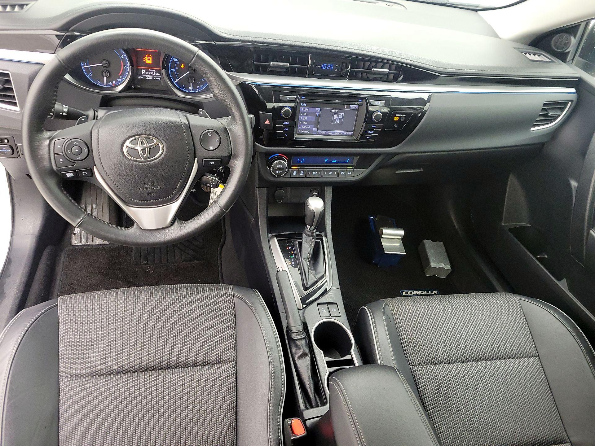 Thumbnail: 2016 Toyota Corolla - 9