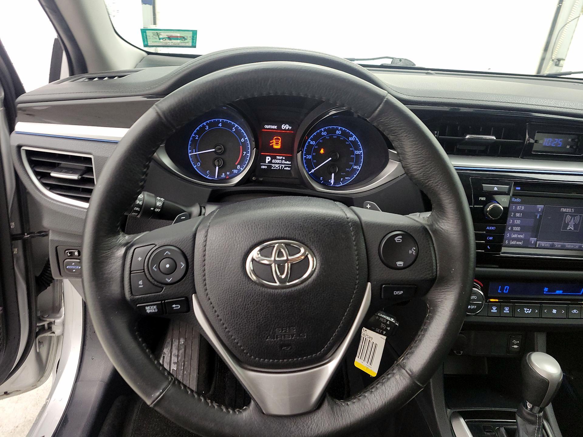 Thumbnail: 2016 Toyota Corolla - 10