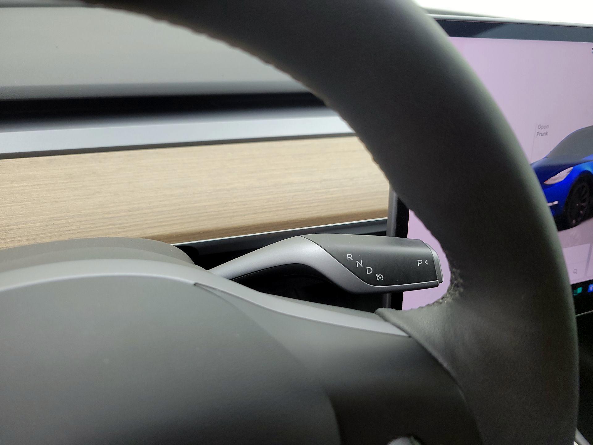 Thumbnail: 2022 Tesla Model Y - 17