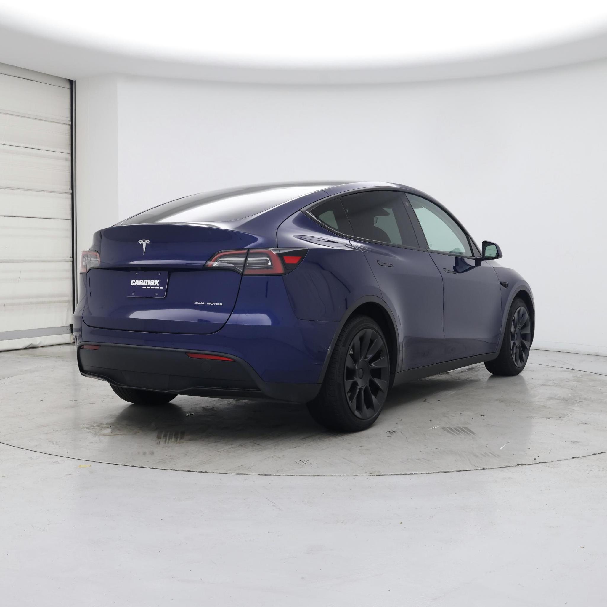 Thumbnail: 2022 Tesla Model Y - 8