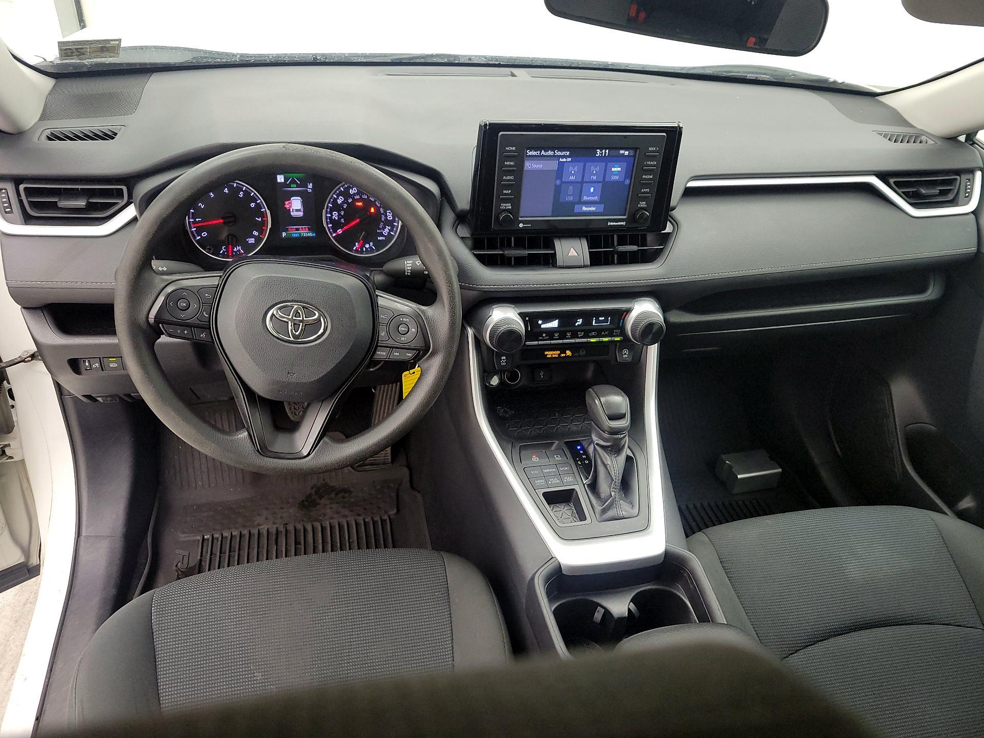Thumbnail: 2021 Toyota RAV4 - 9