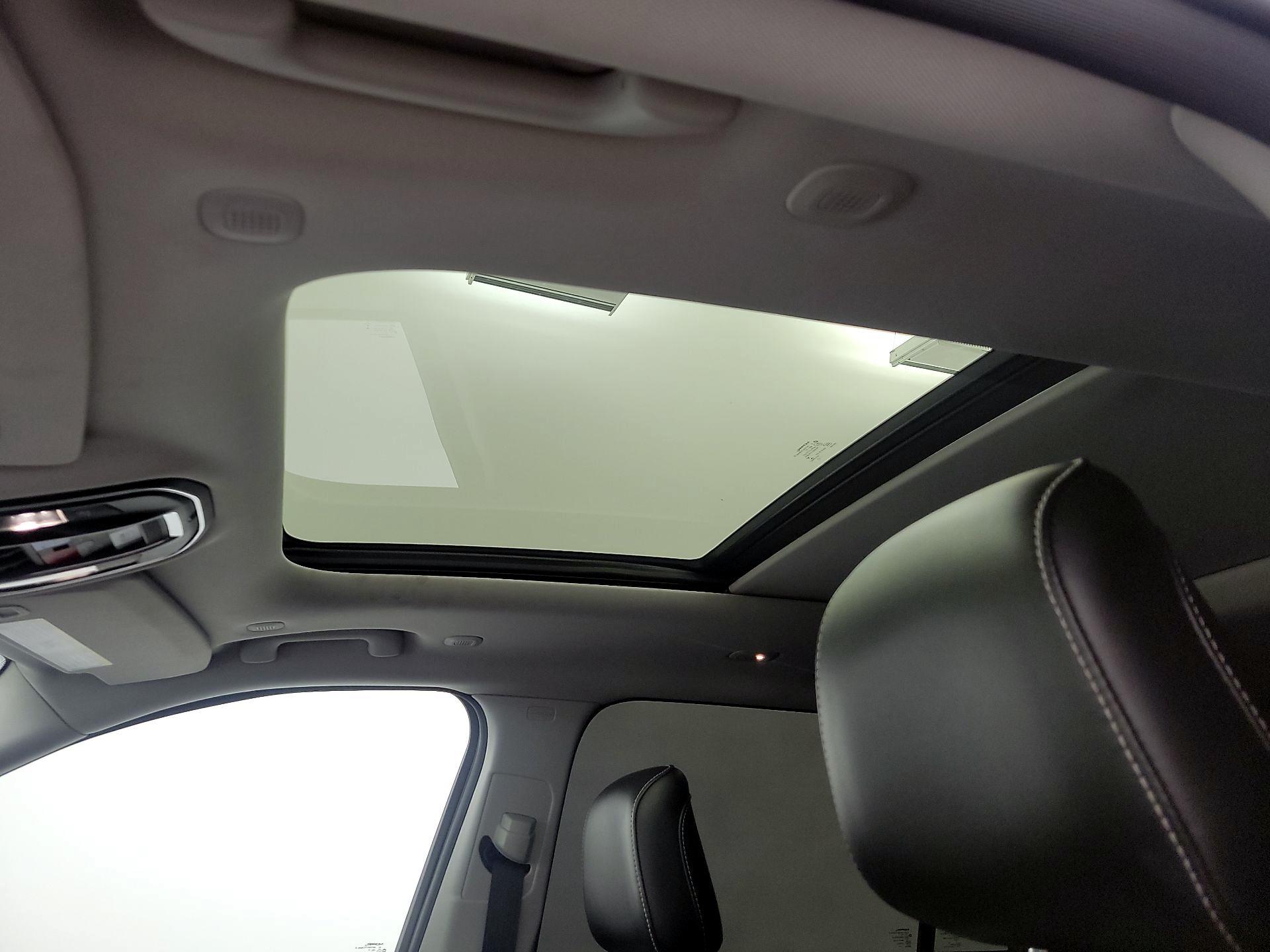 Thumbnail: 2021 Jeep Grand Cherokee L - 19