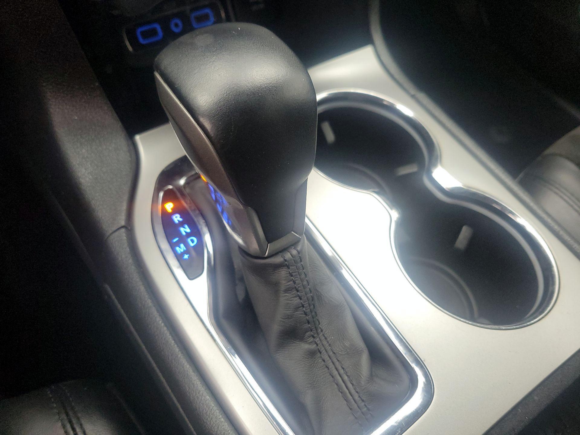 Thumbnail: 2019 Jeep Grand Cherokee - 18
