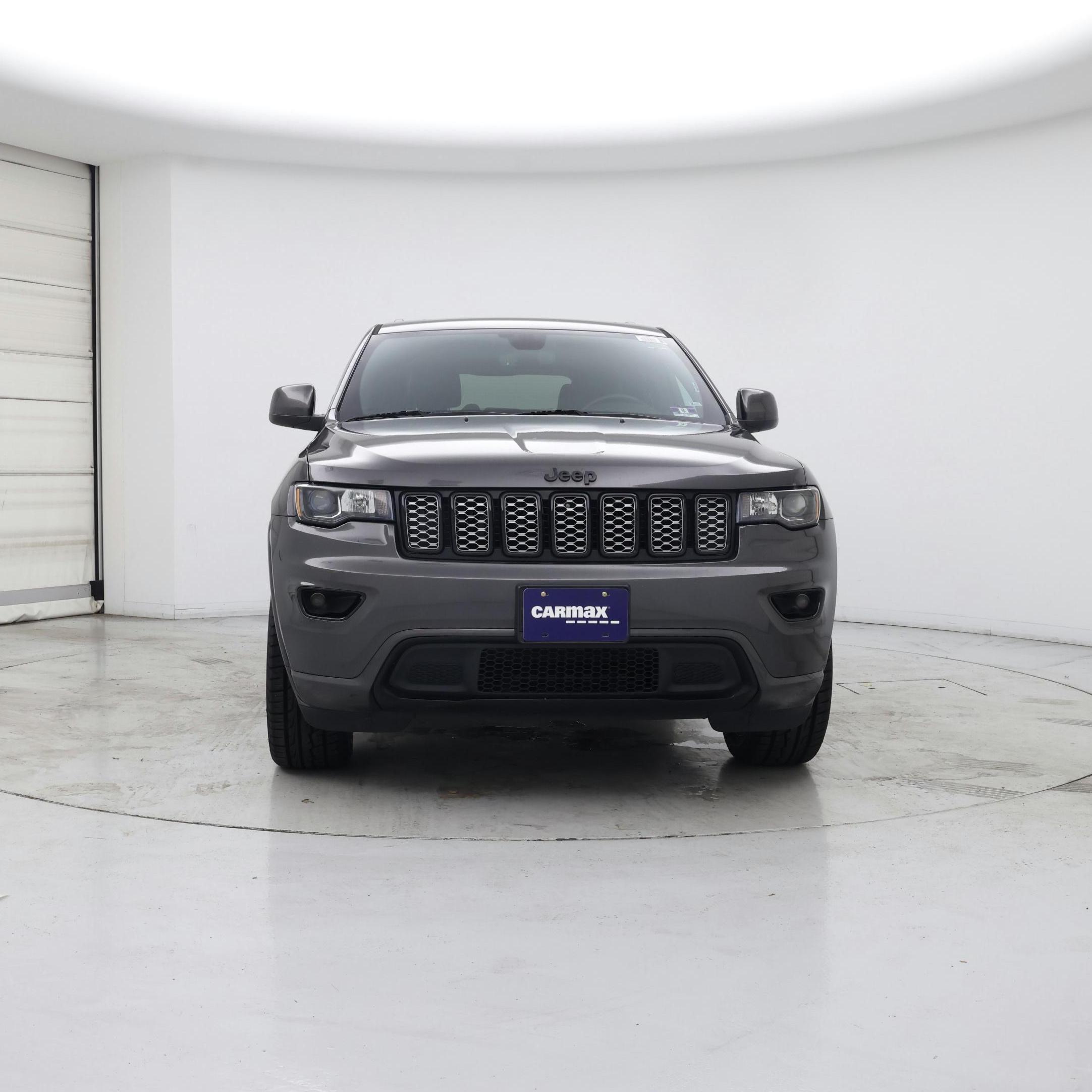 Thumbnail: 2019 Jeep Grand Cherokee - 5
