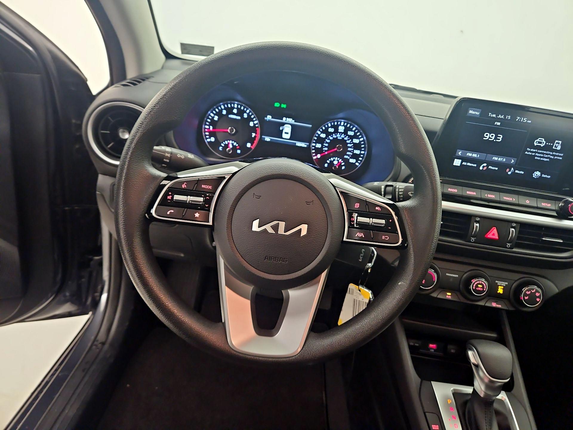 Thumbnail: 2024 Kia Forte - 10