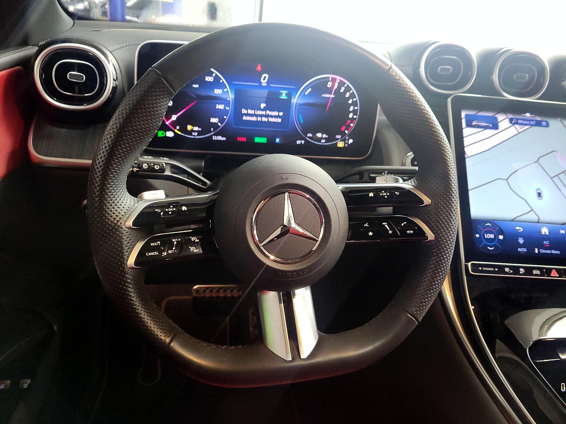 Thumbnail: 2025 Mercedes-Benz GLC - 10