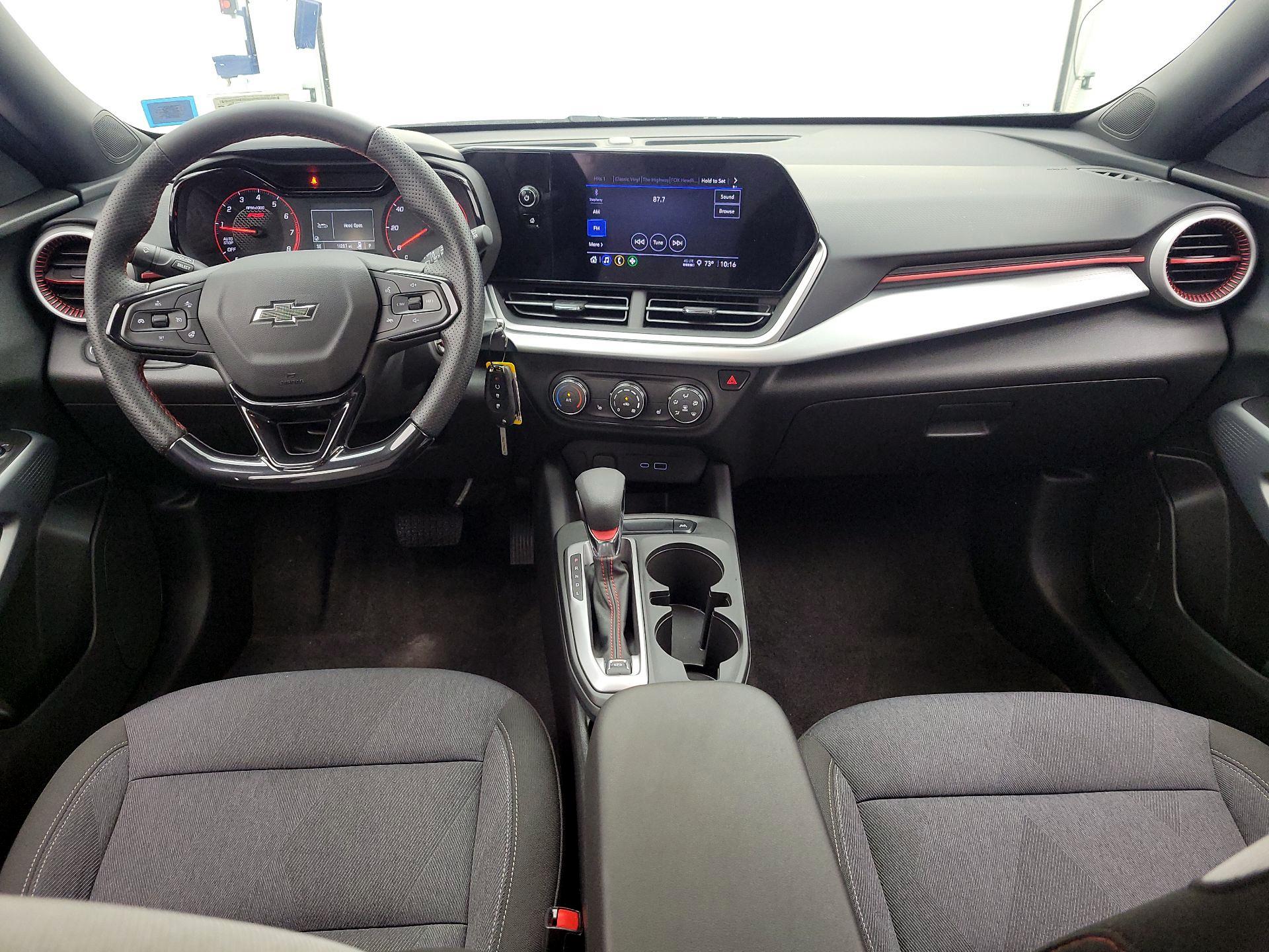 Thumbnail: 2024 Chevrolet Trax - 9