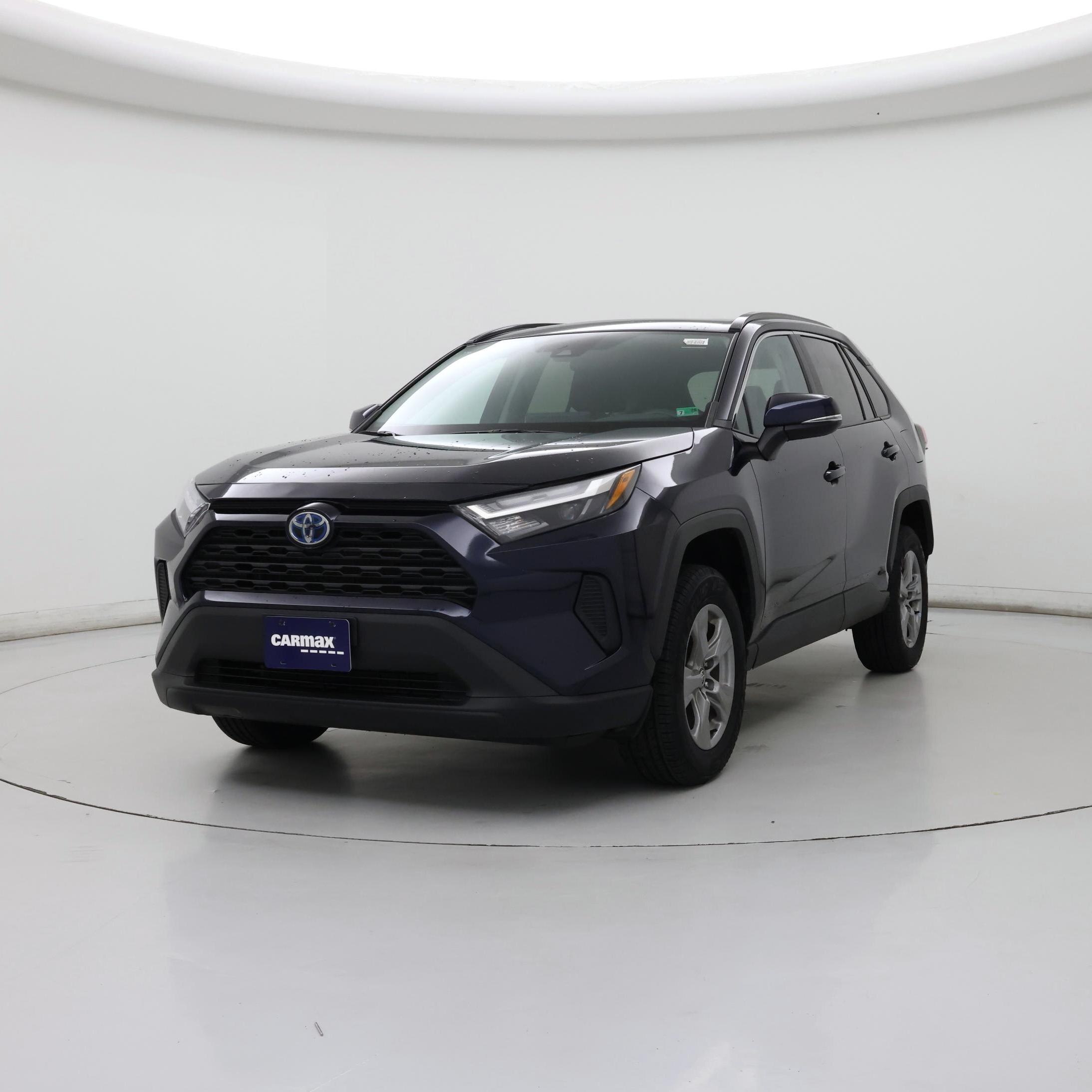 Thumbnail: 2022 Toyota RAV4 - 4