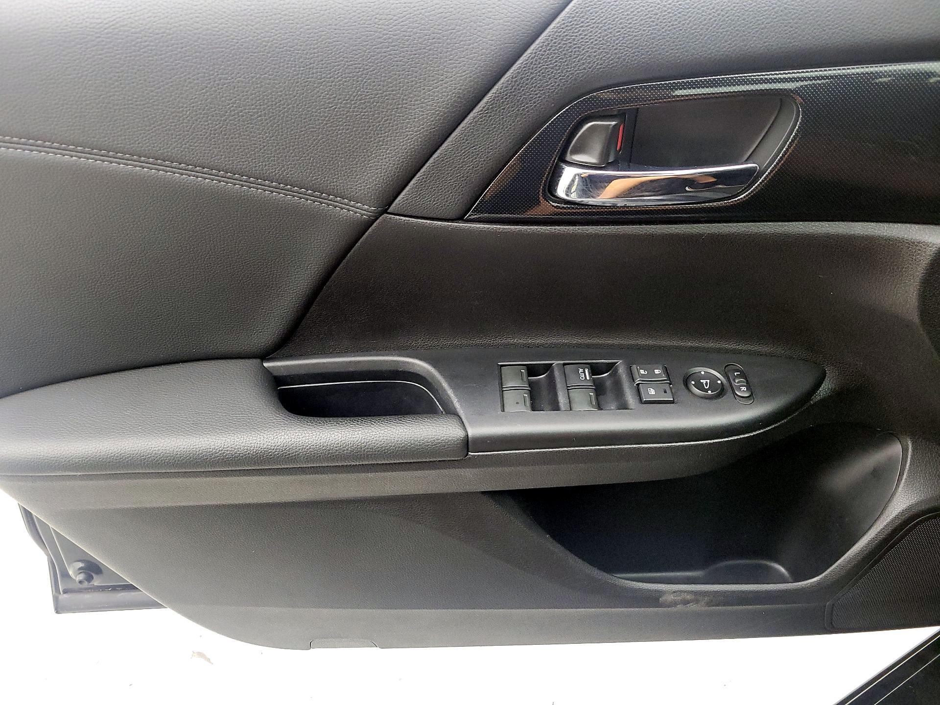 Thumbnail: 2014 Honda Accord - 12