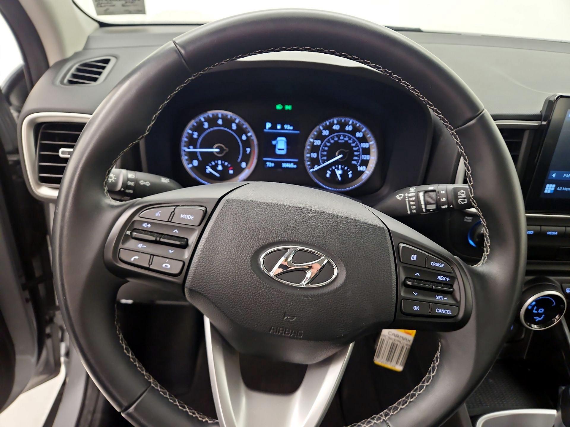 Thumbnail: 2021 Hyundai Venue - 10