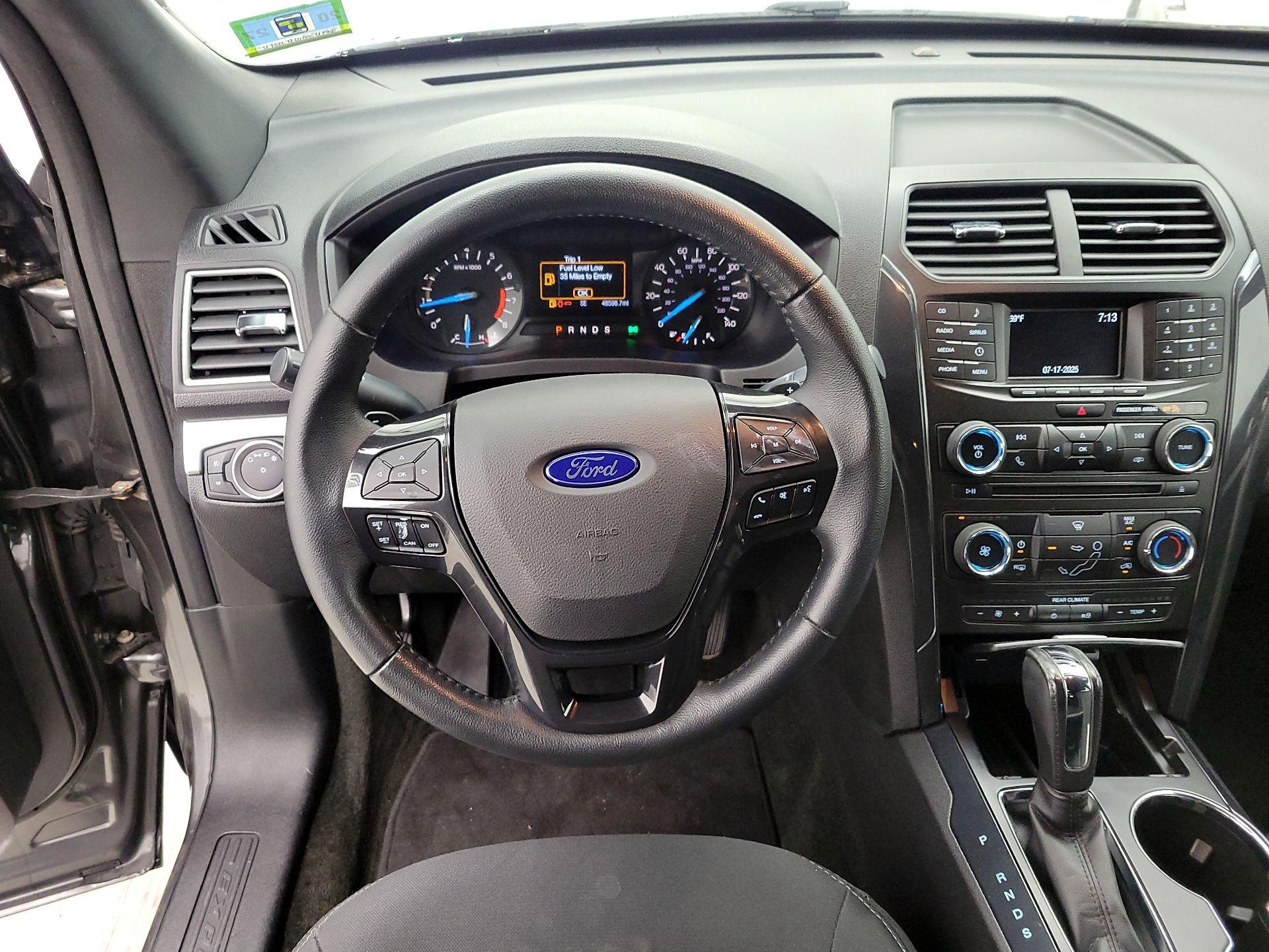 Thumbnail: 2017 Ford Explorer - 10