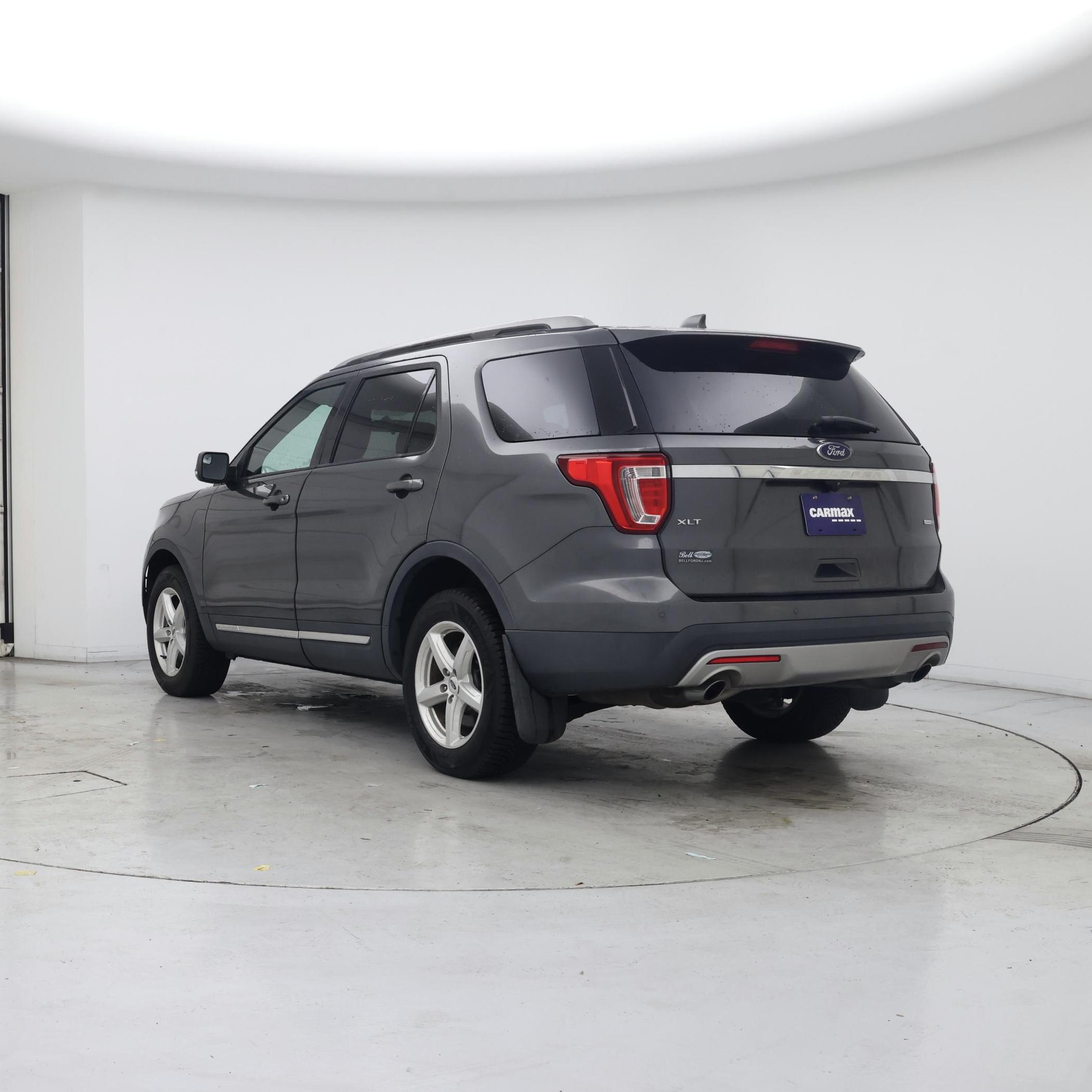 Thumbnail: 2017 Ford Explorer - 2