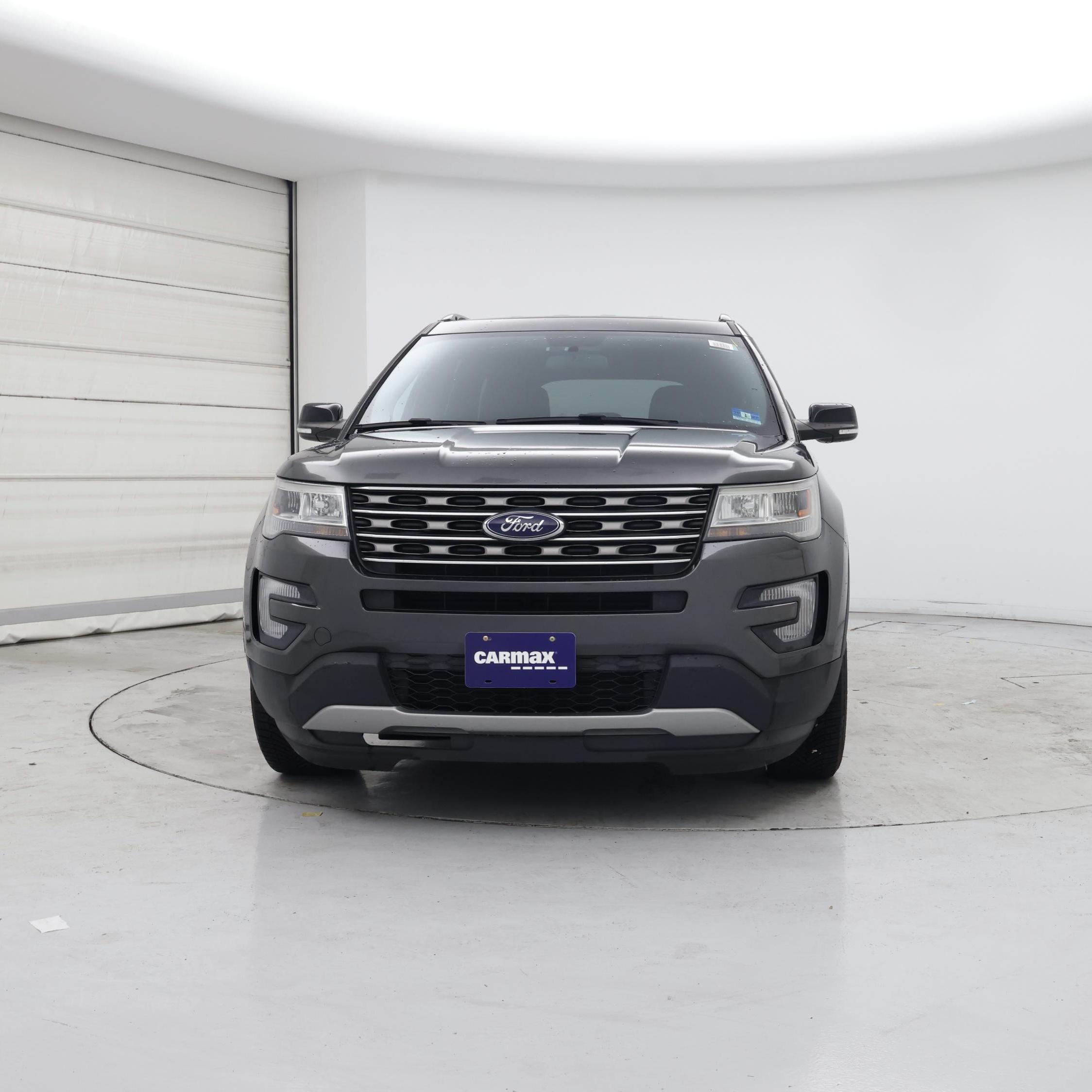 Thumbnail: 2017 Ford Explorer - 5