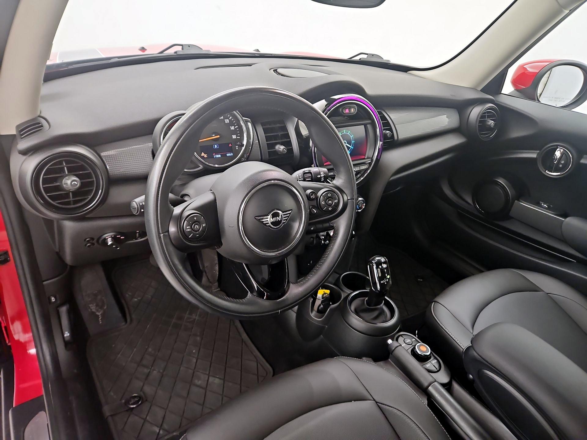 Thumbnail: 2020 MINI Cooper Hardtop - 9