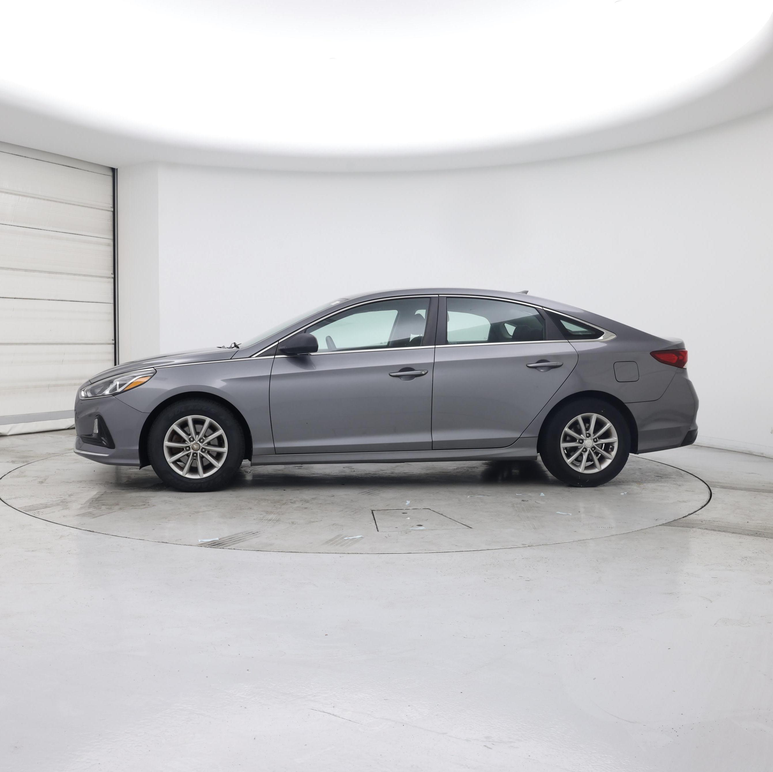 Thumbnail: 2018 Hyundai Sonata - 3