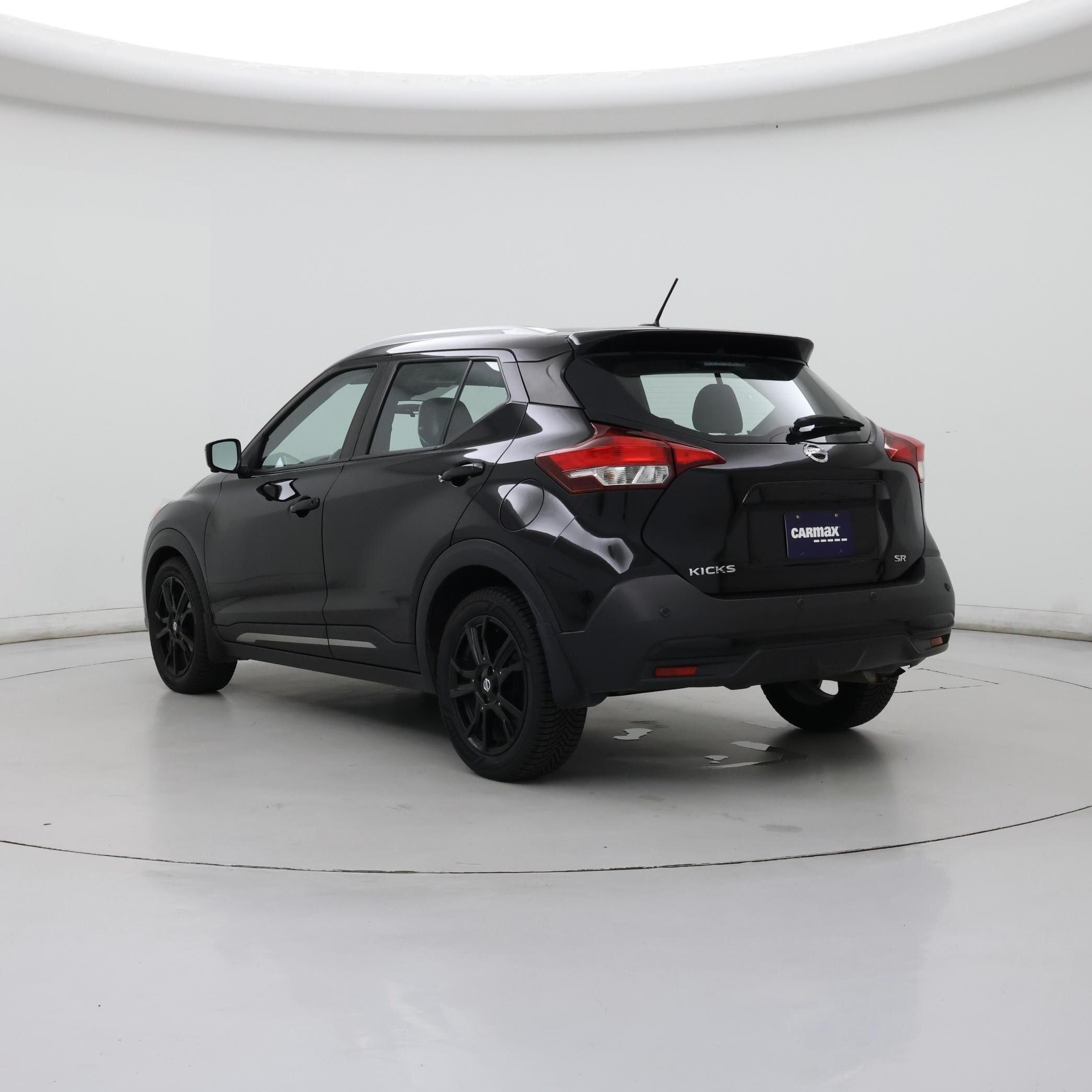 Thumbnail: 2020 Nissan Kicks - 2