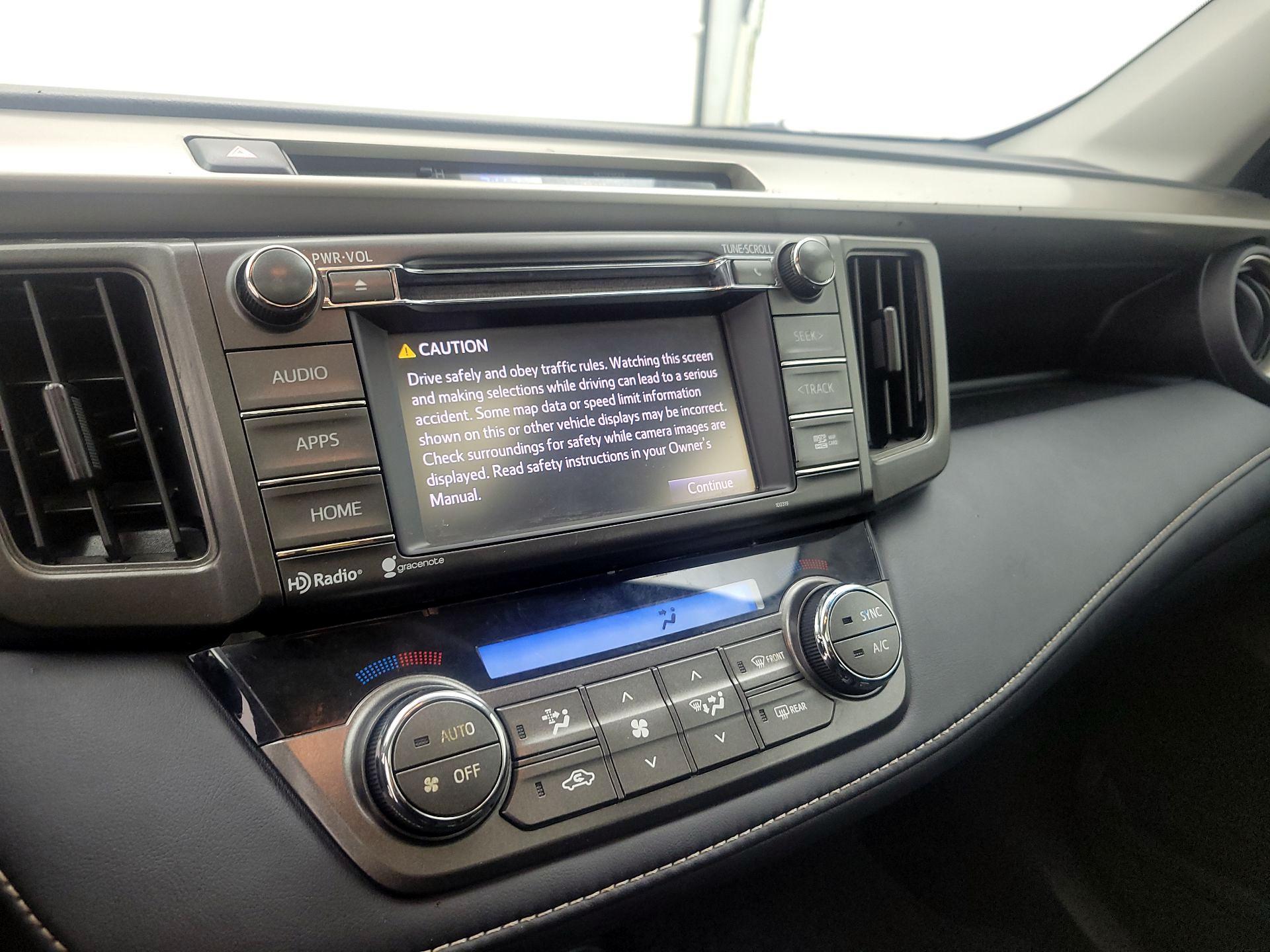 Thumbnail: 2014 Toyota RAV4 - 15