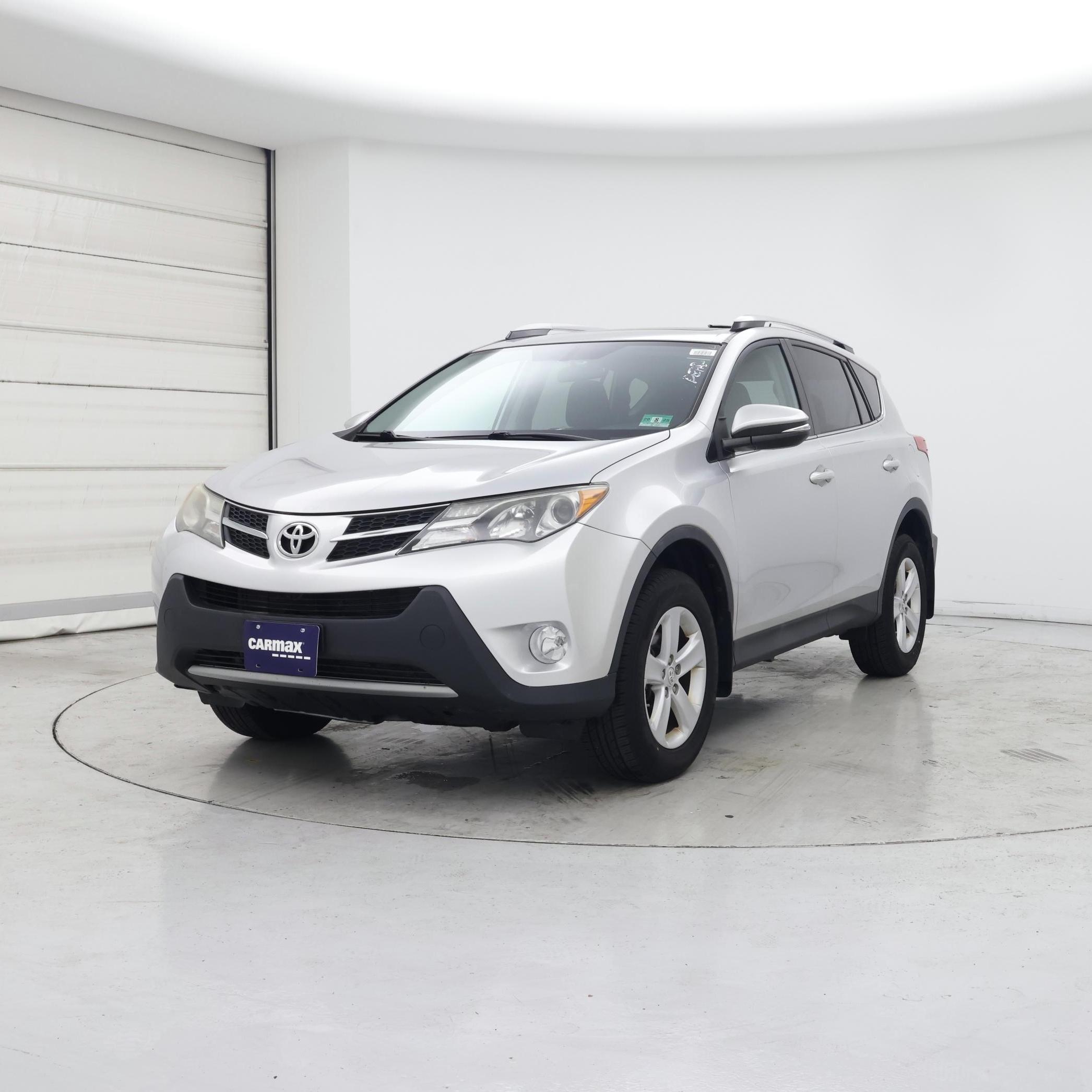 Thumbnail: 2014 Toyota RAV4 - 4